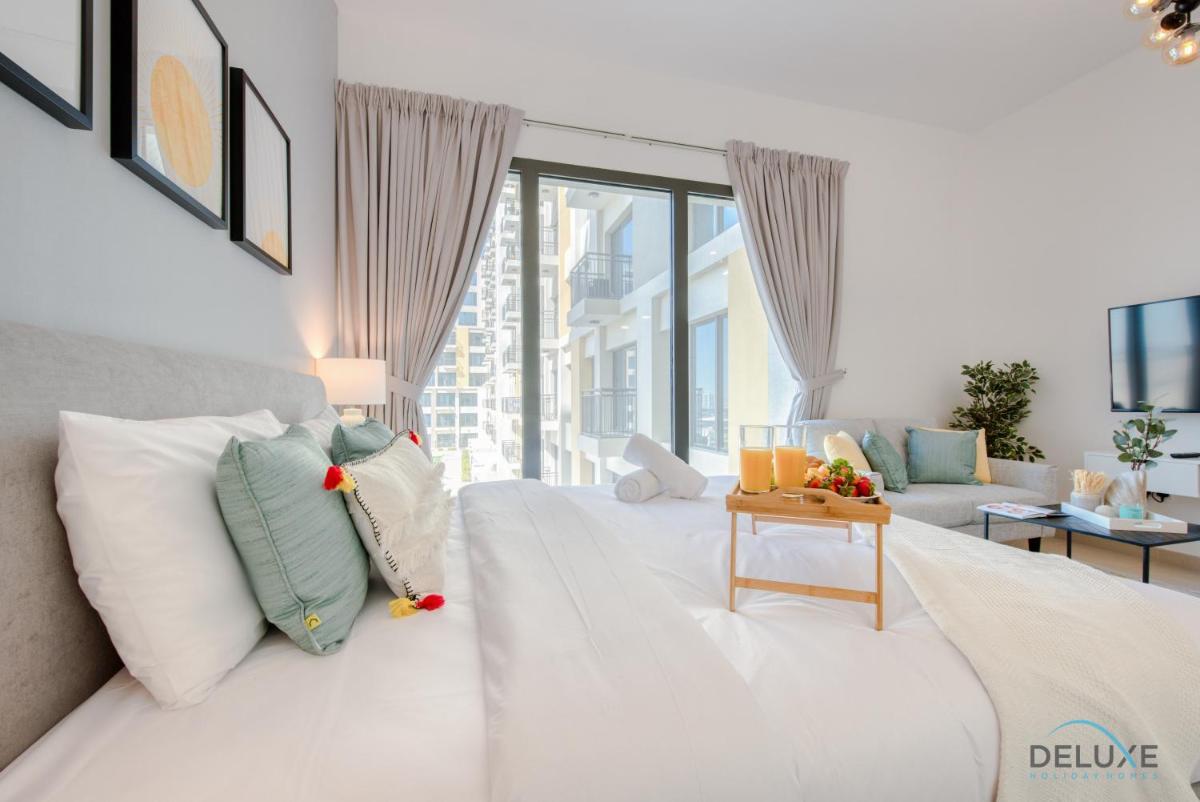 Urban Studio at UNA Town Square Dubailand By Deluxe Holiday Homes