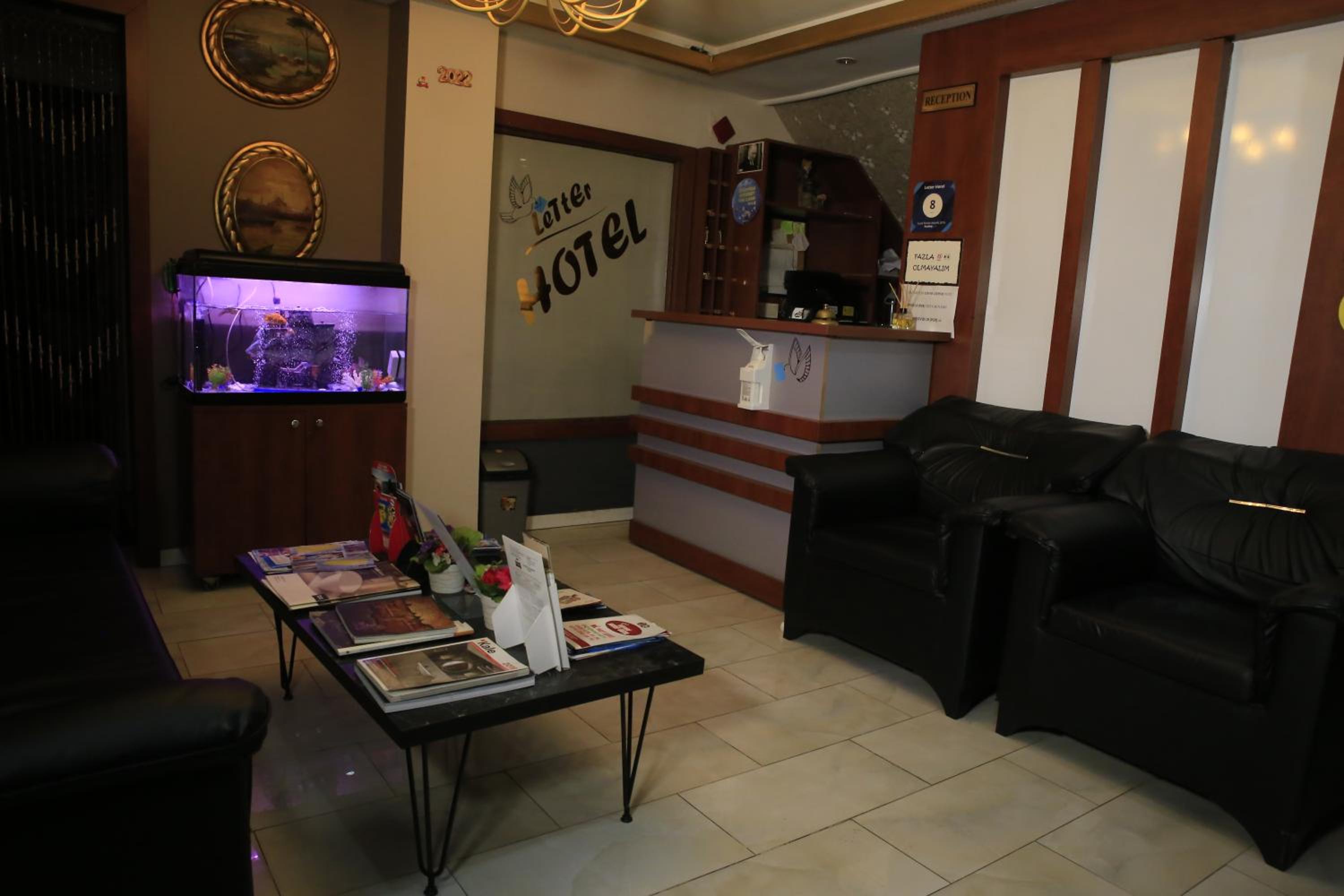 Letter Hotel - Image 10