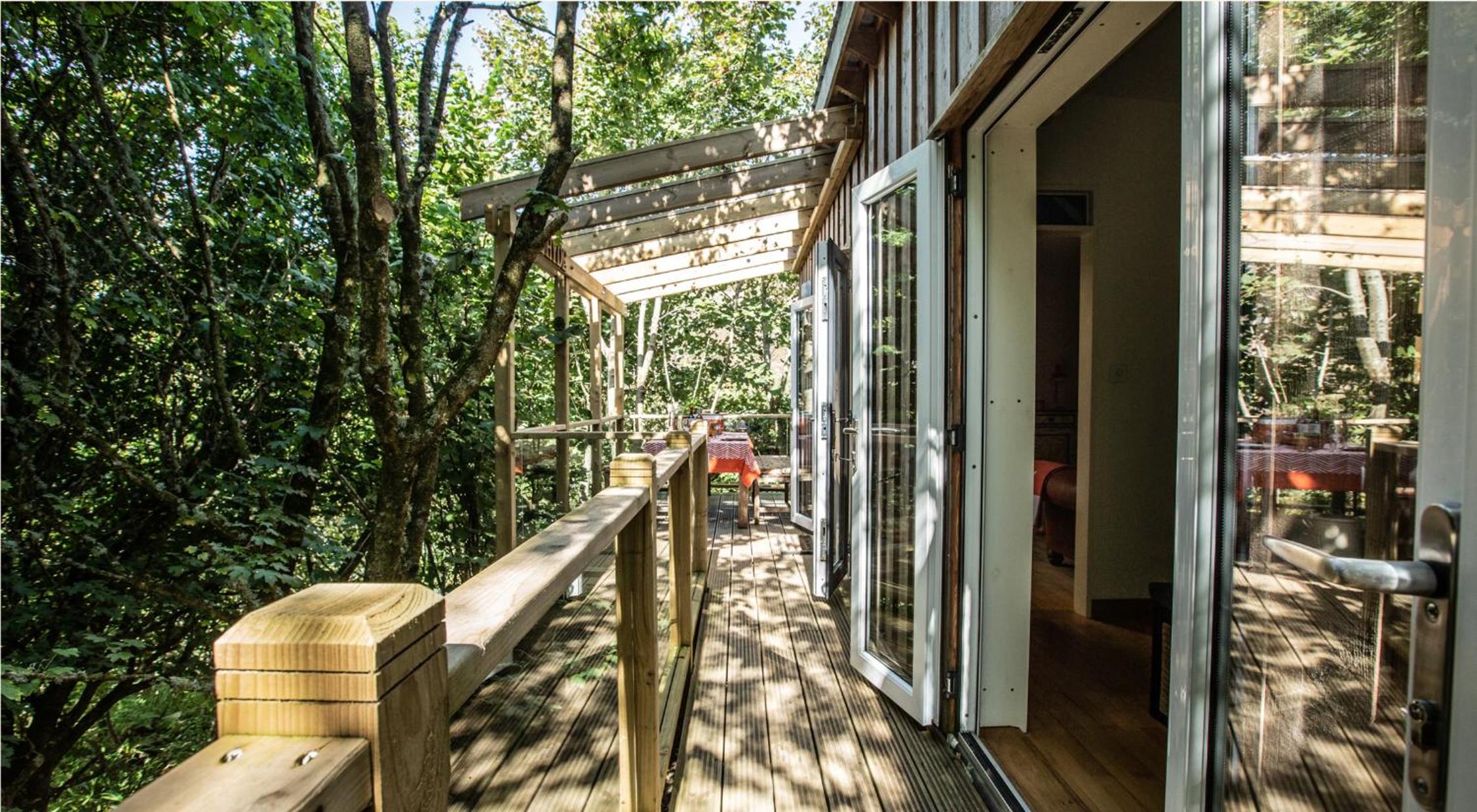 THE HYDE- secret hide away, near the beach. view 2
