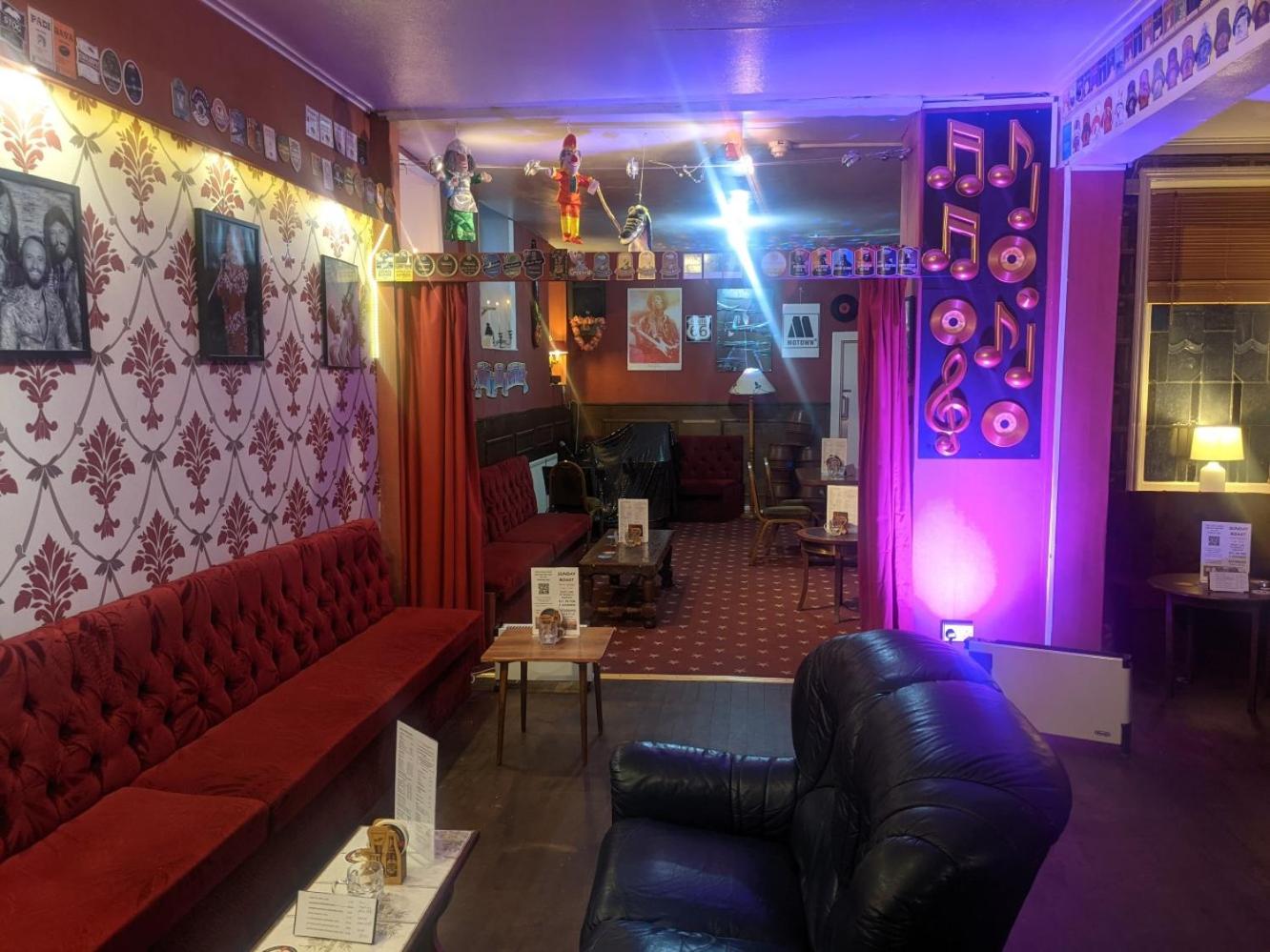 lounge