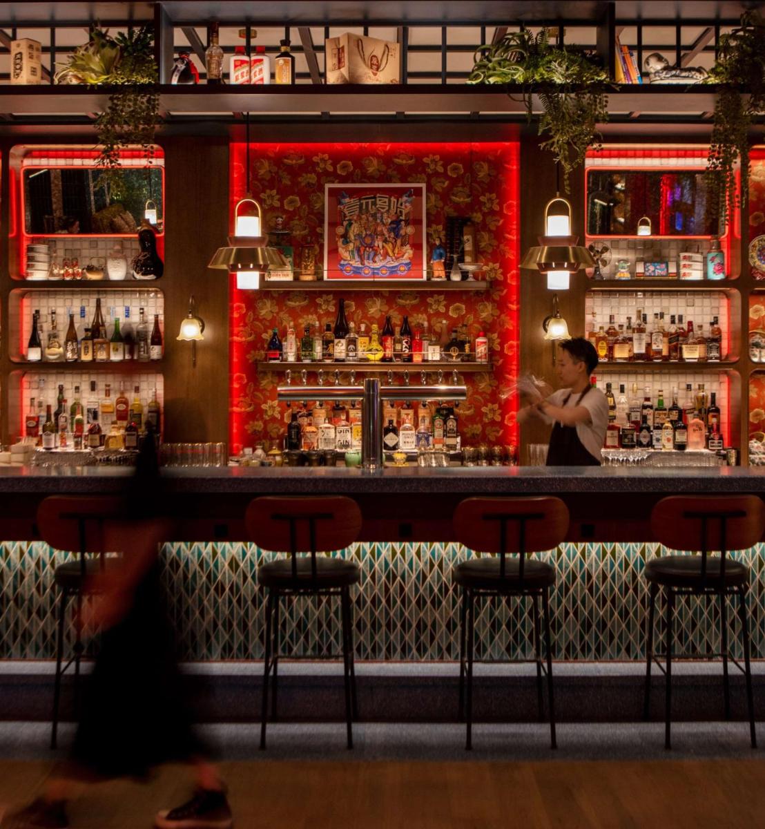 bar