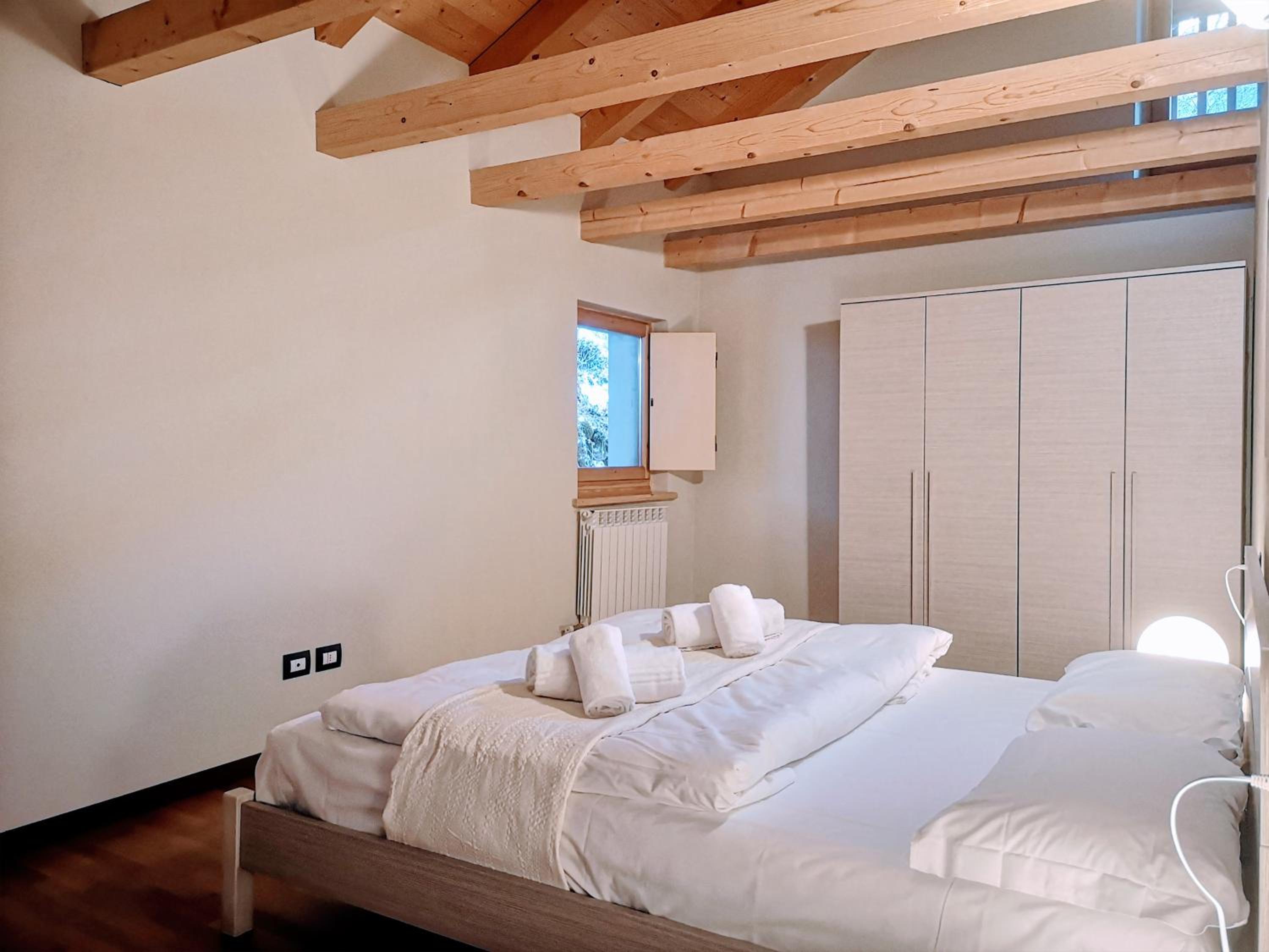 Perarolo Apartments
