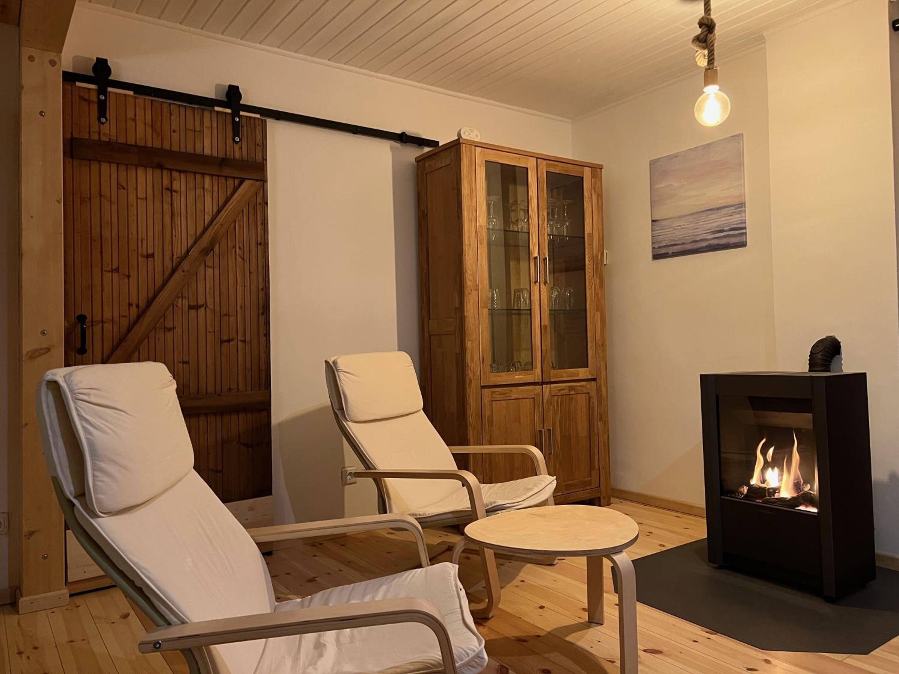 Haus am See mit Steg, Boot, Kamin und Sauna - Mecklenburgische Seenplatte