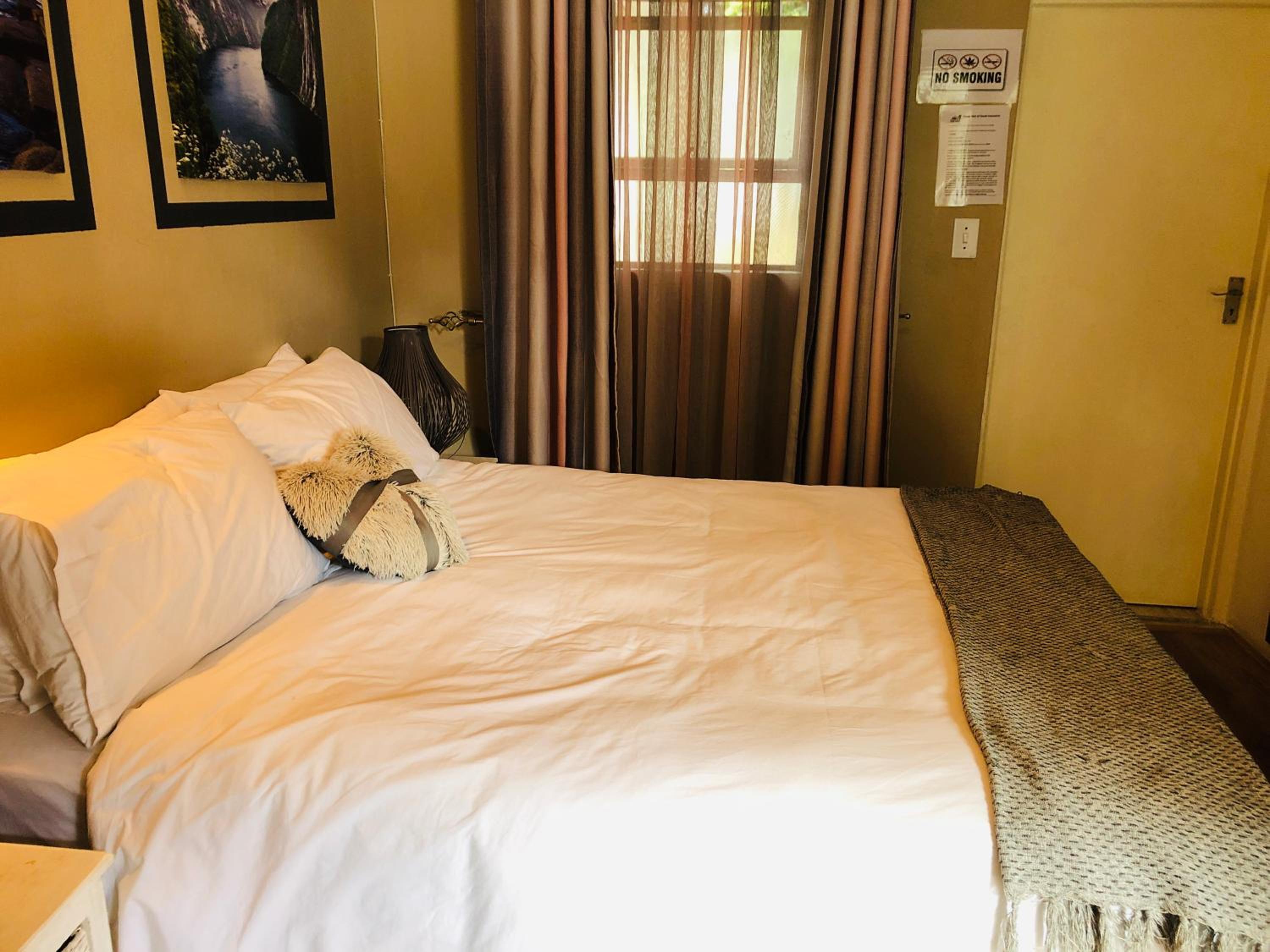 FM GUEST LODGE Comfort, Tranquility & Peace of Mind