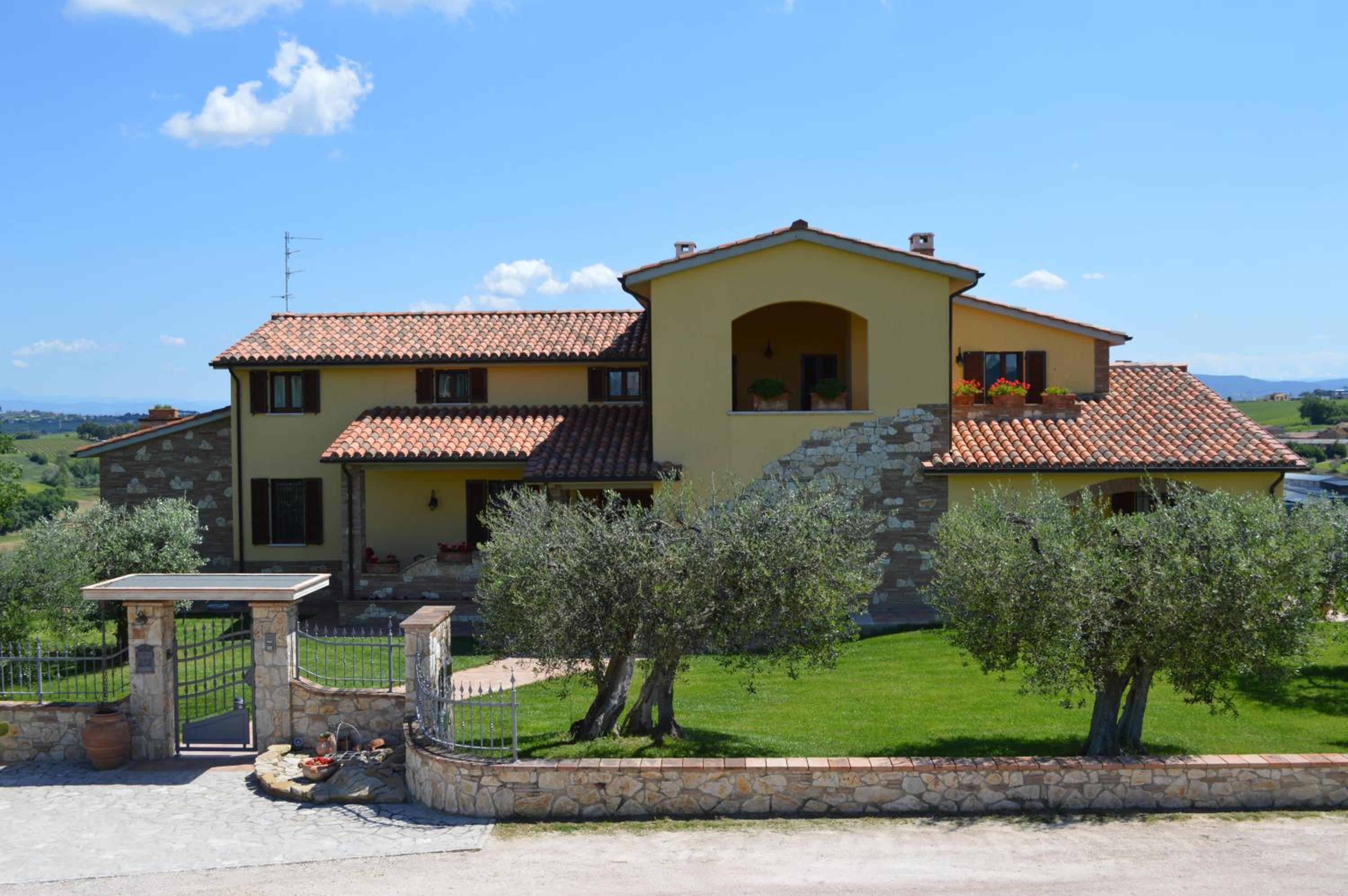 Photo 15