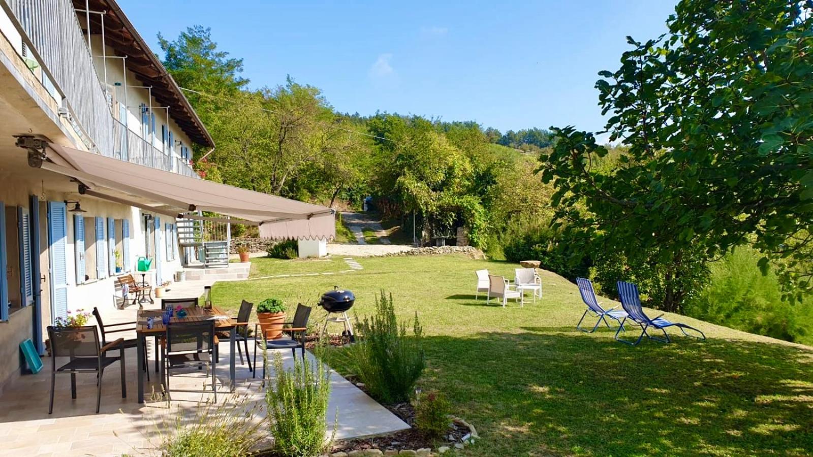Casa Langa di Lola view 3
