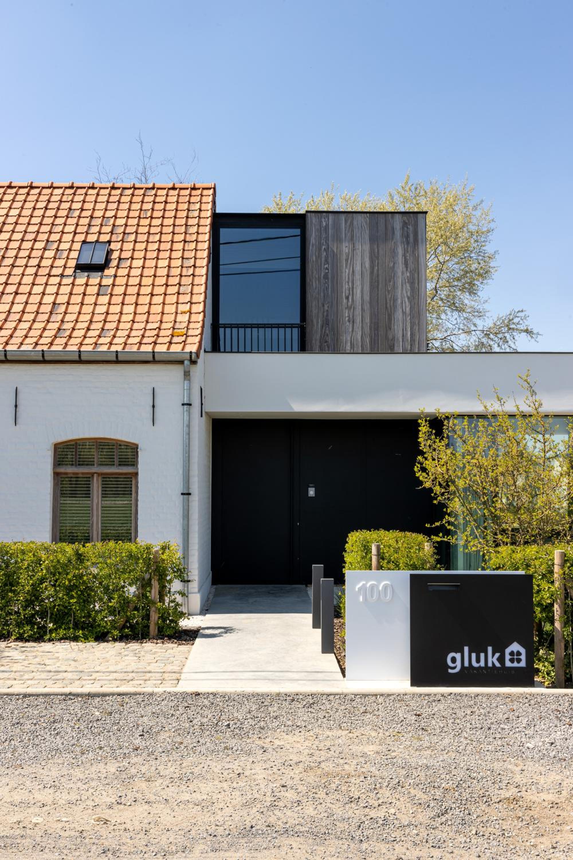 GLUK