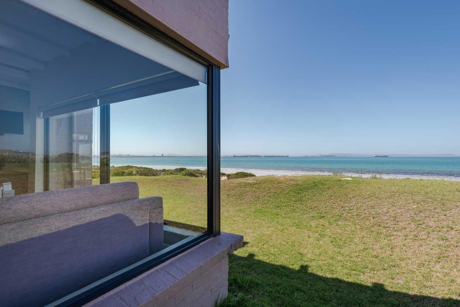 Blue Bay Lodge