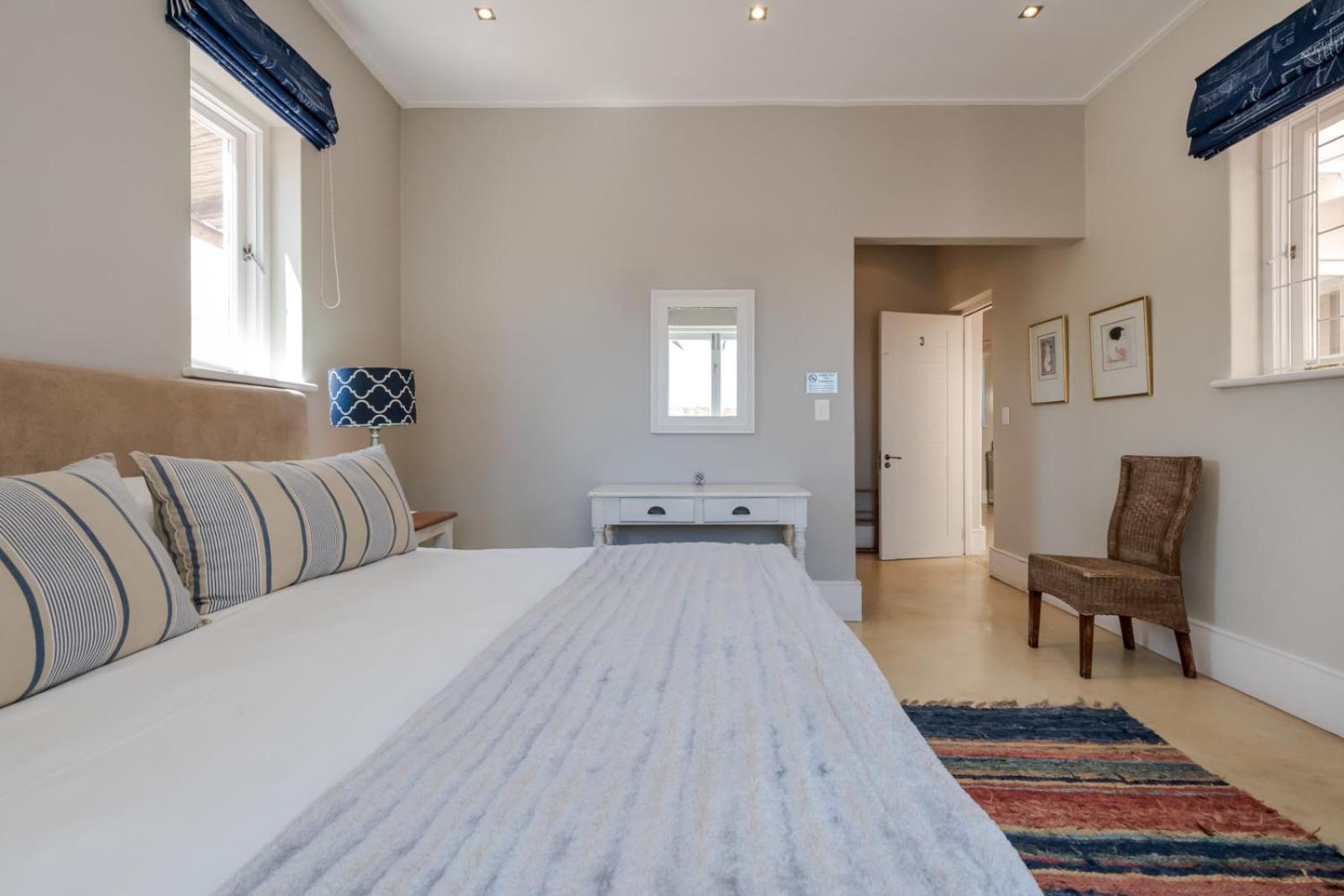 Blue Bay Lodge