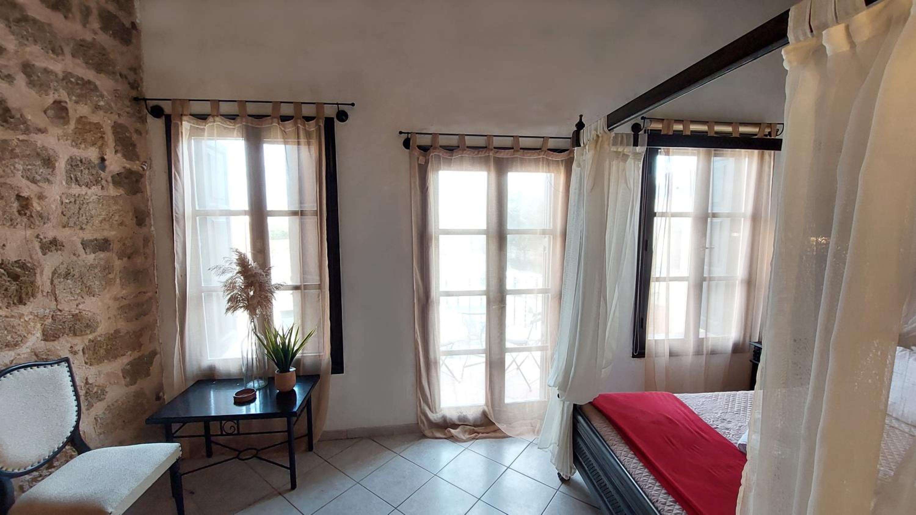 Saint Michel Boutique Hotel