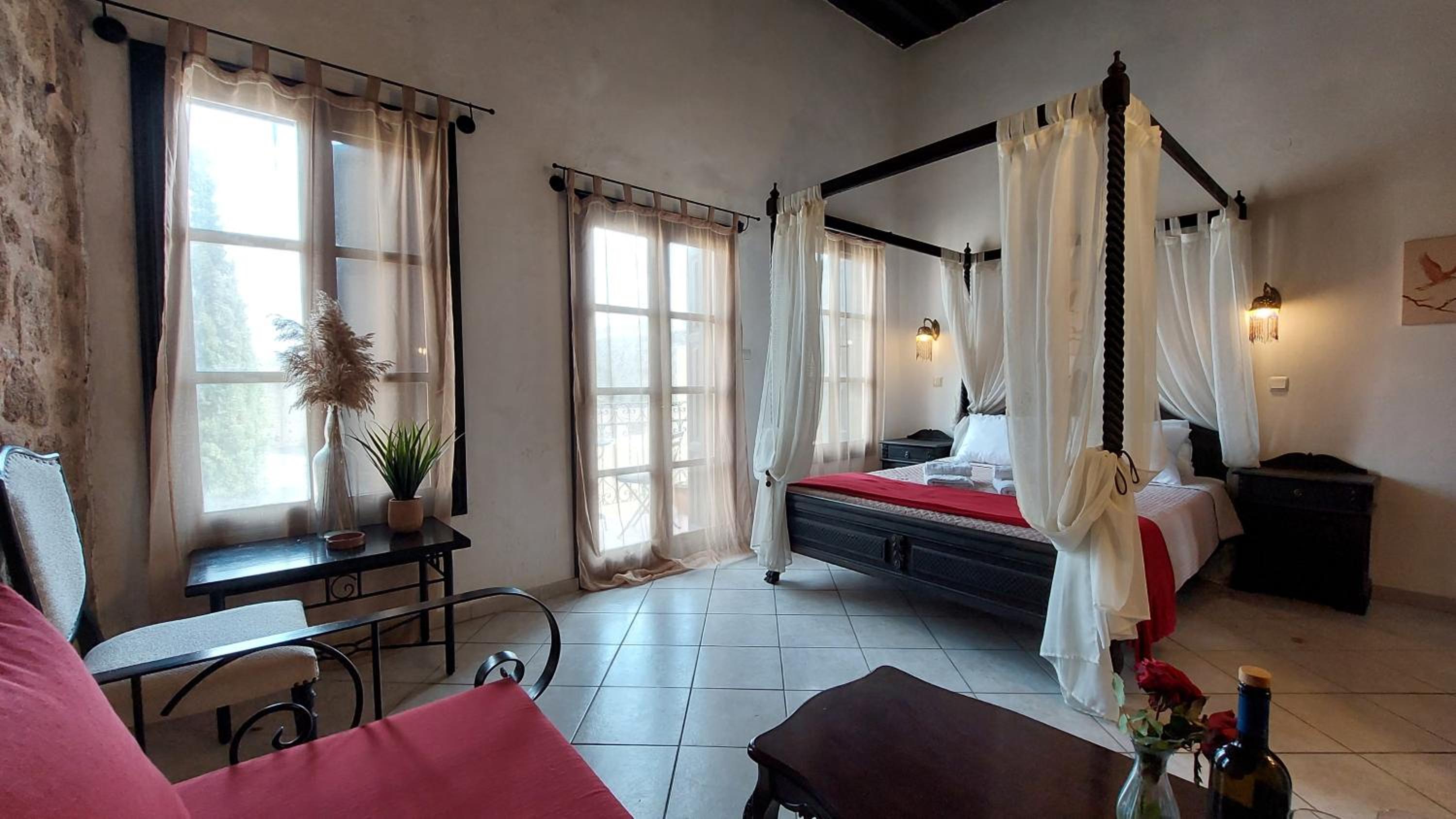 Saint Michel Boutique Hotel