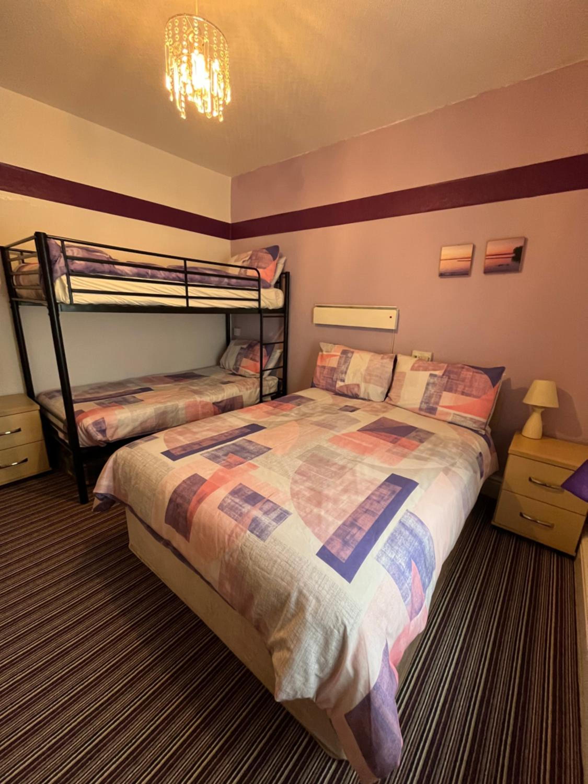 Alondra Hotel