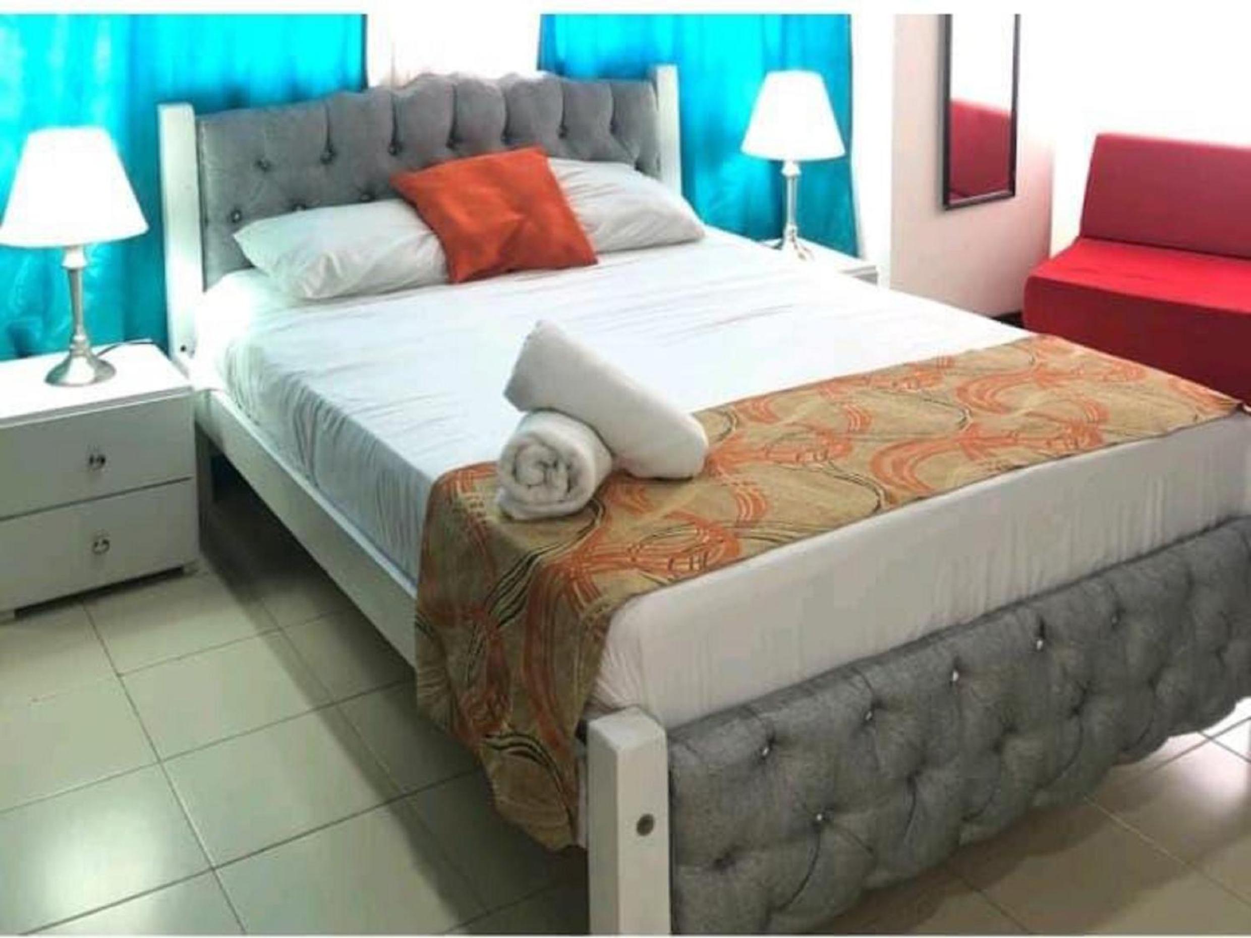 1IF2-6 APARTAMENTO EN CARTAGENA CERCA AL MAR CON AIRE ACONDICIONADO Y WIFi