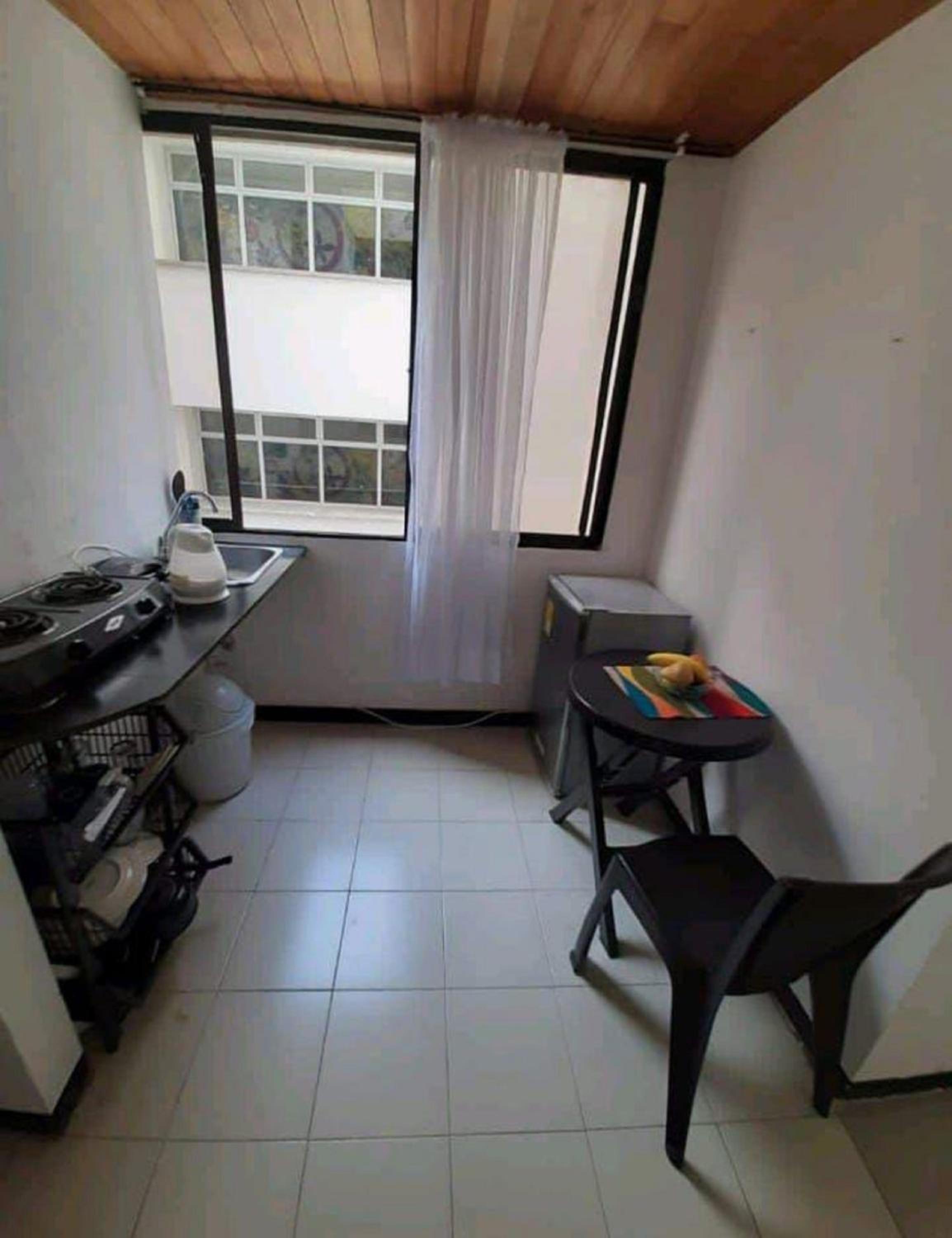 1IF2-6 APARTAMENTO EN CARTAGENA CERCA AL MAR CON AIRE ACONDICIONADO Y WIFi