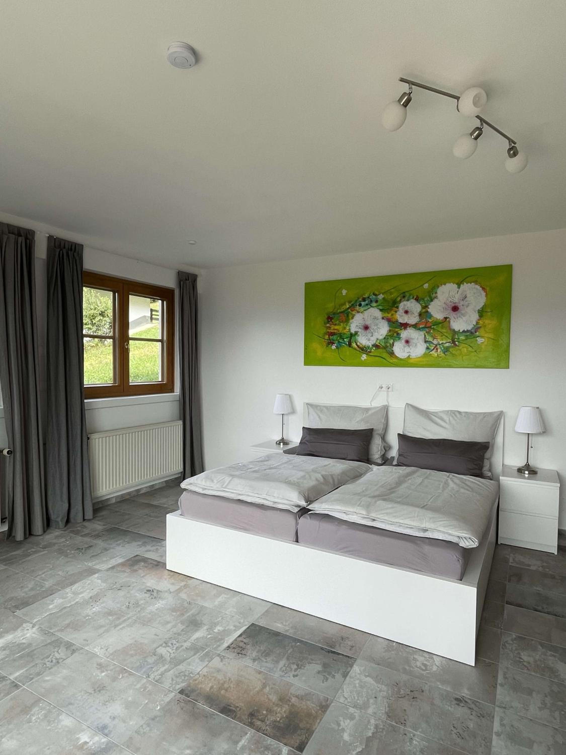 Casa de la Paz, Millstatt - geräumige neu ausgestattete FeWo mit Seeblick und Bergpanorama