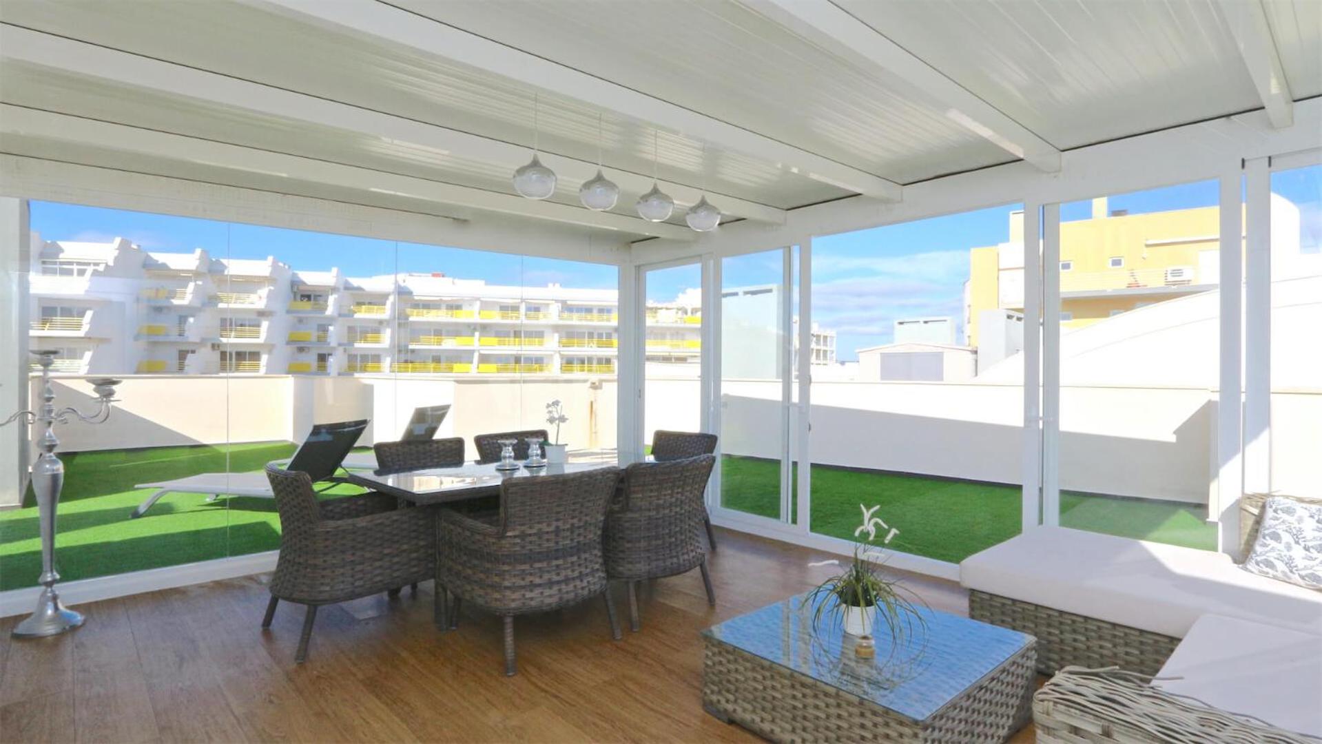 Moura Praia - Clever Details view 3