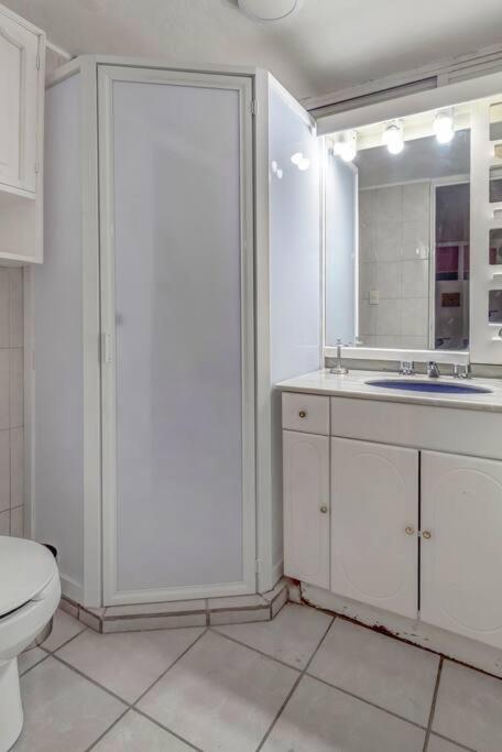 +MS +Privada Suite +Zaragoza +Internet B13 view 2