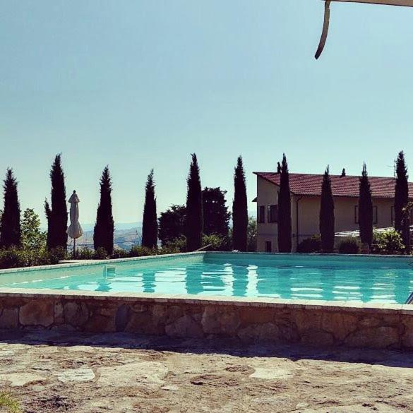 Il Borgo Del Lupo Relax Family Apartments in Tuscany with Restaurant & Swimming Pool