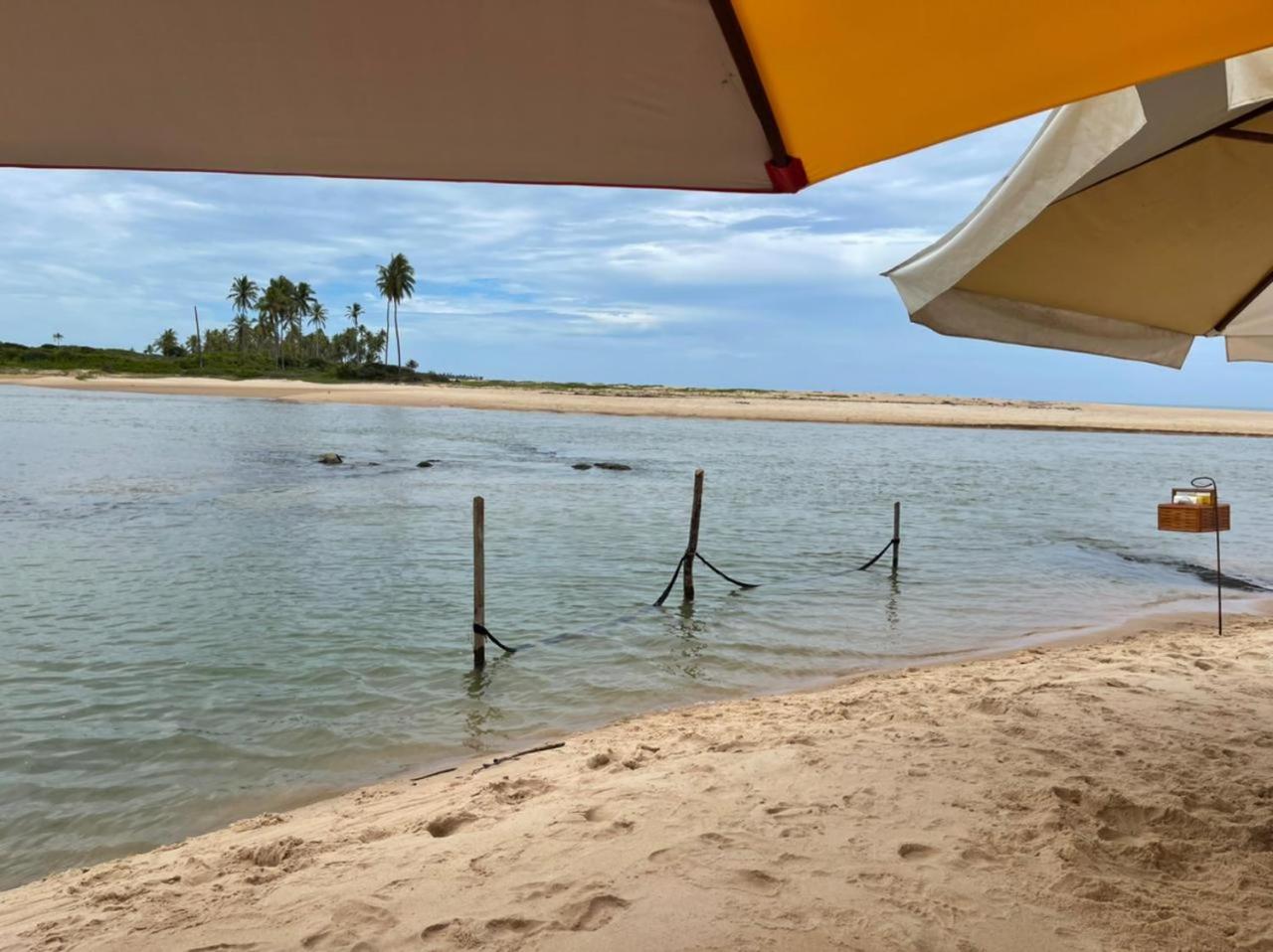 CASA Beira Mar Pé na Areia - Itacimirim Bahia