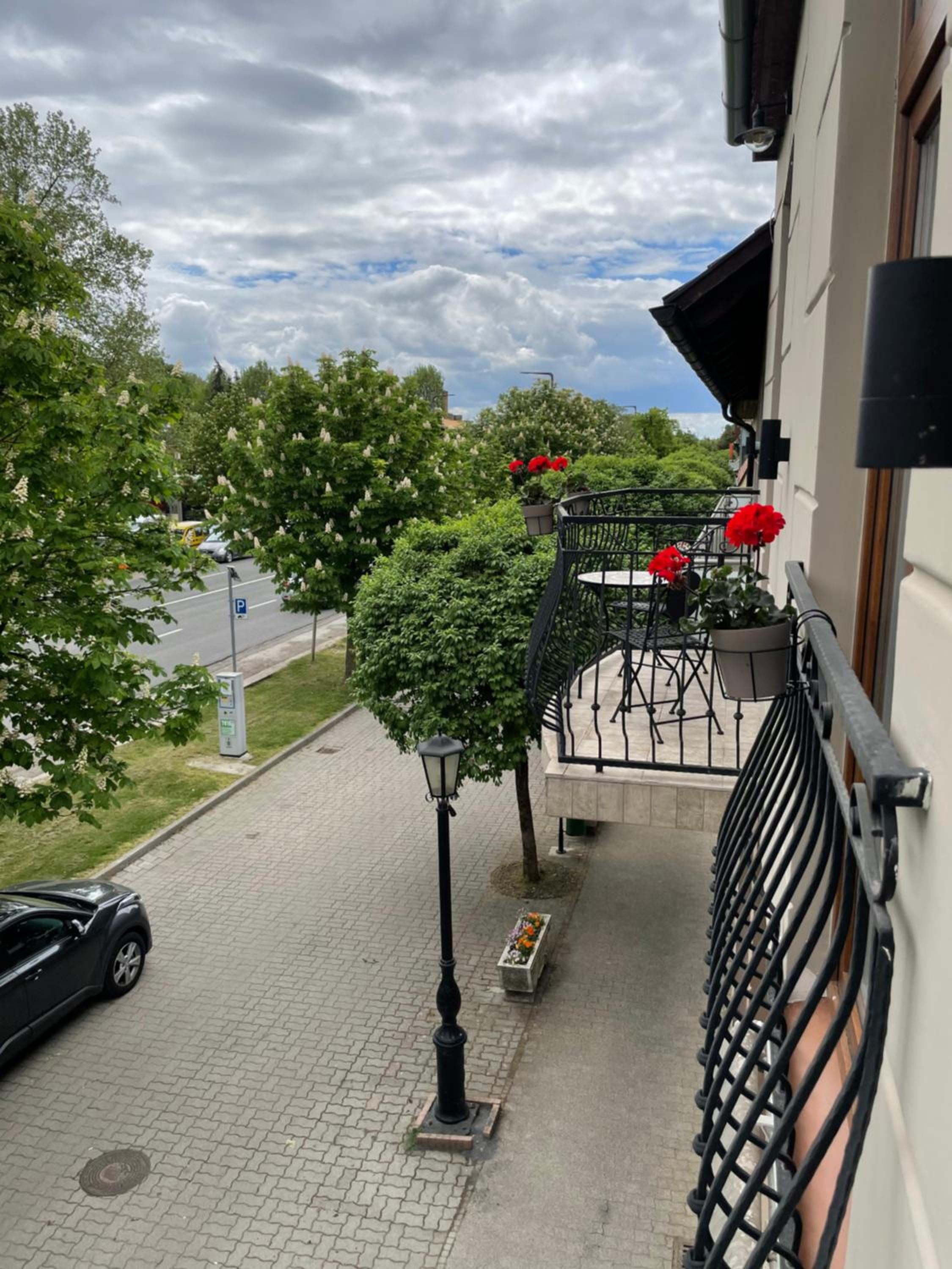 Holiday Apartmanház view 5