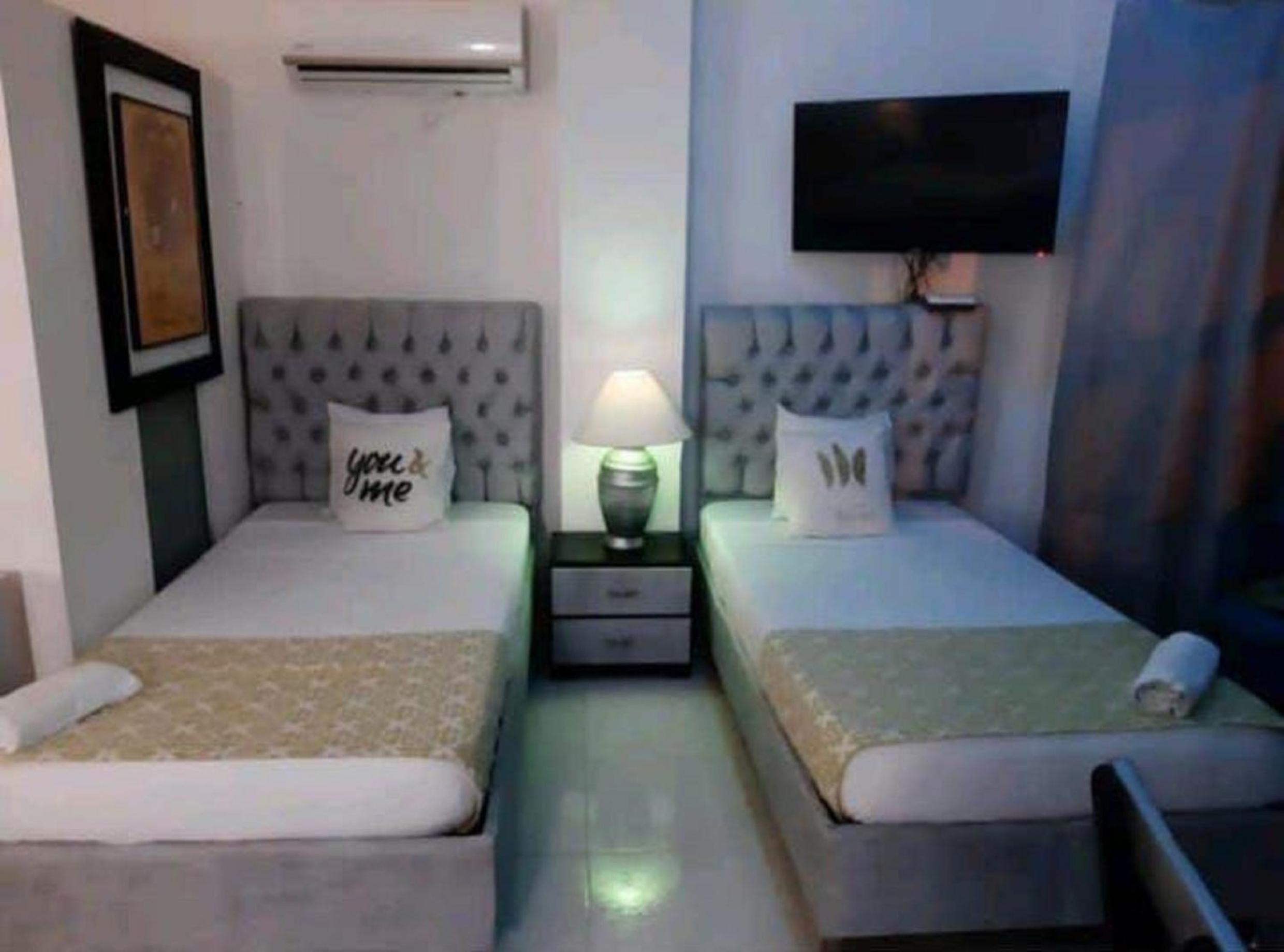 MR1-2G APARTAMENTO BASICO CERCA AL MAR CON AIRE ACONDICIONADO Y WIFi PARA 4 PERSONAS