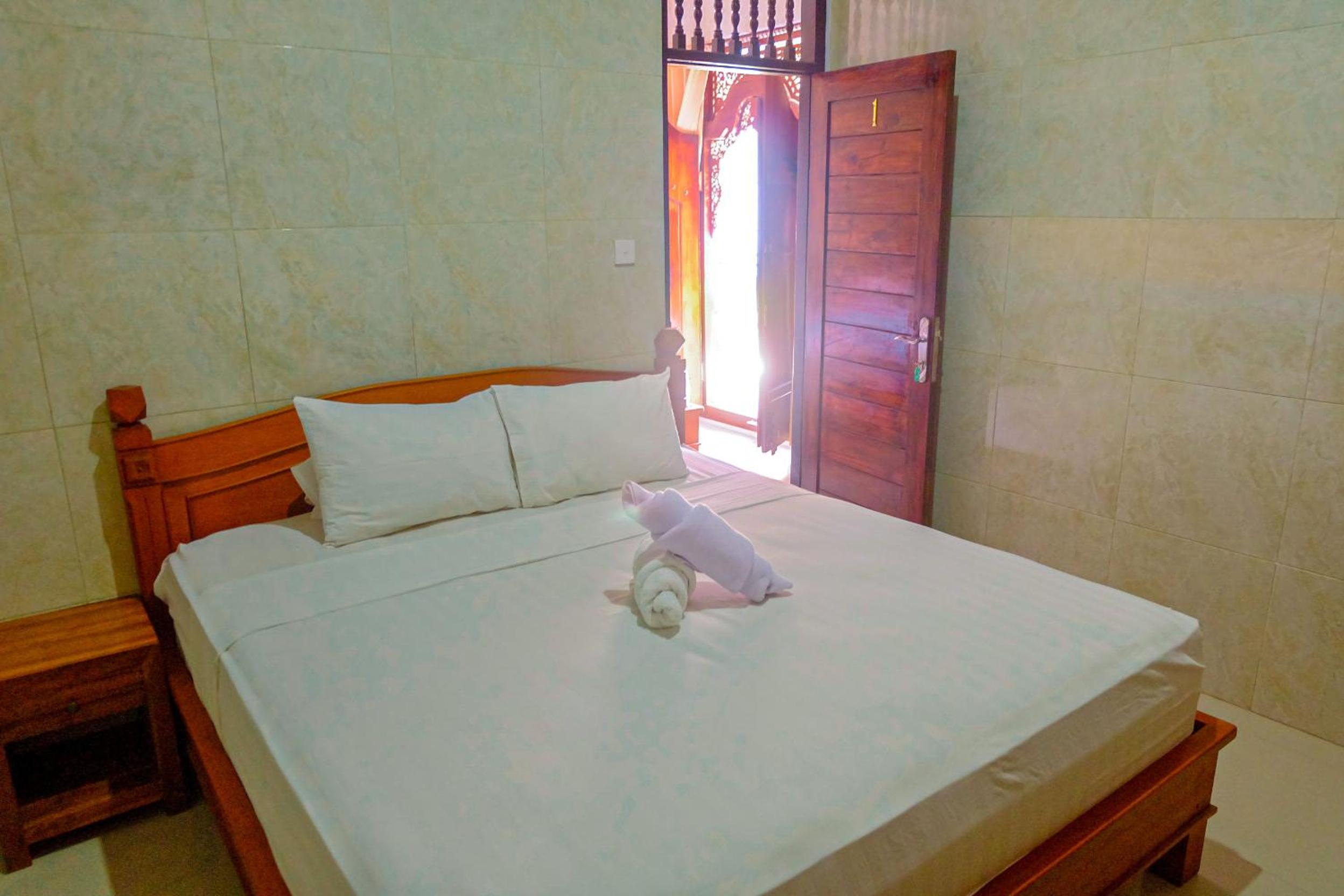 Adi Homestay