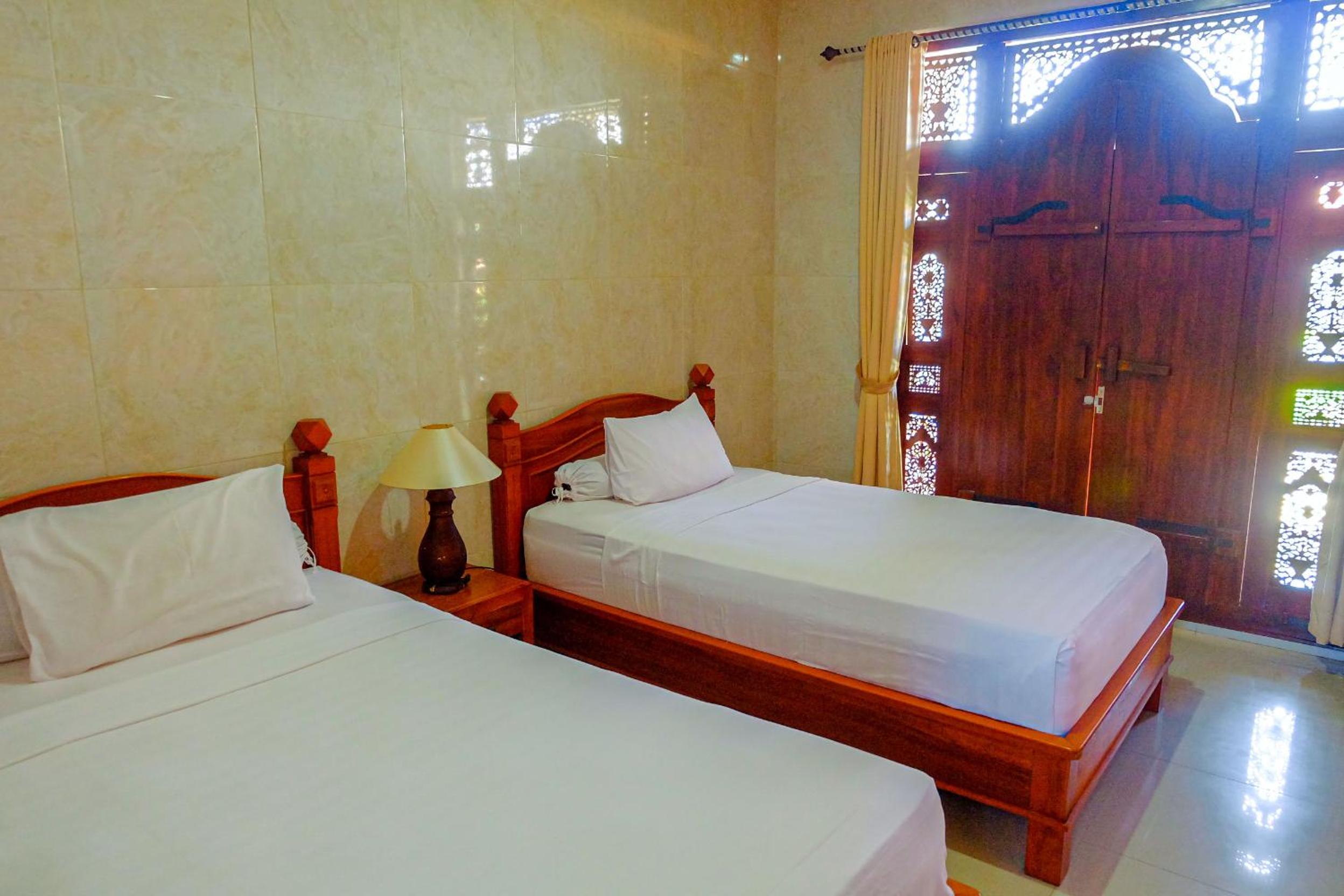 Adi Homestay