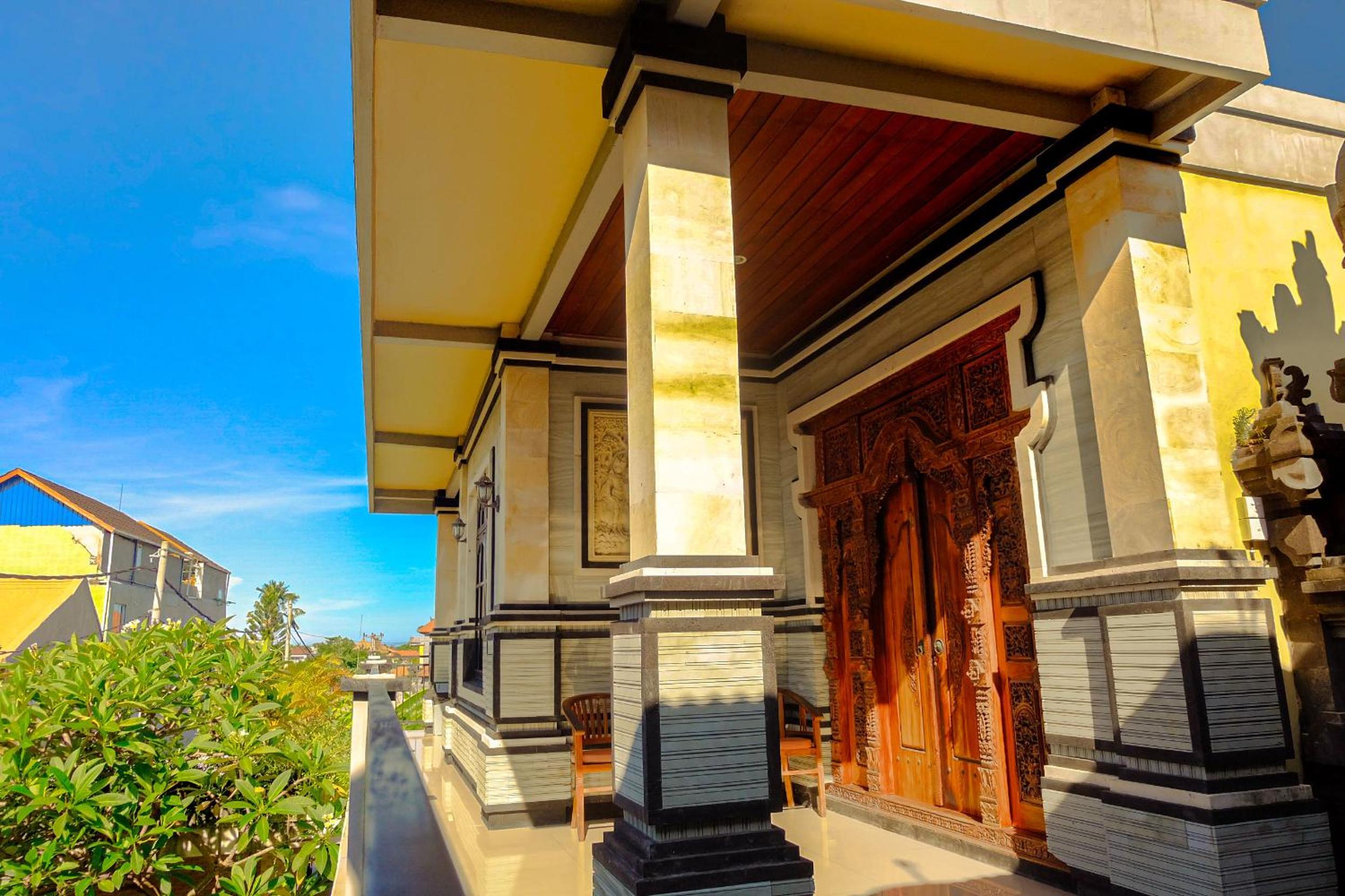 Adi Homestay
