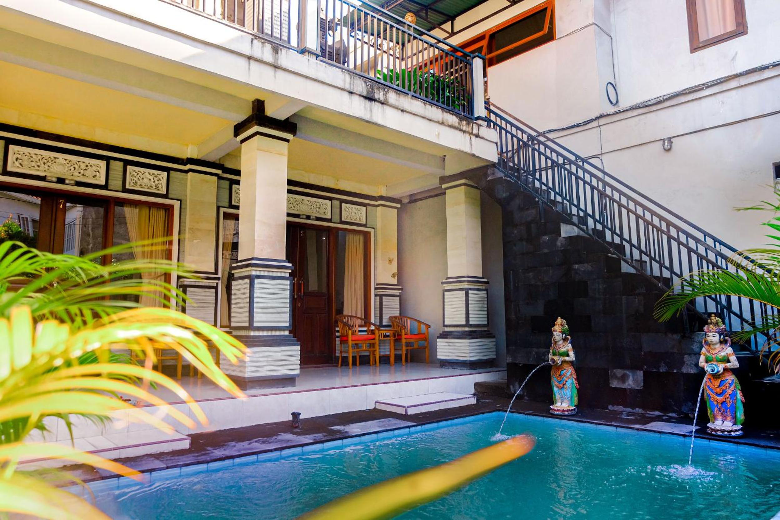 Adi Homestay