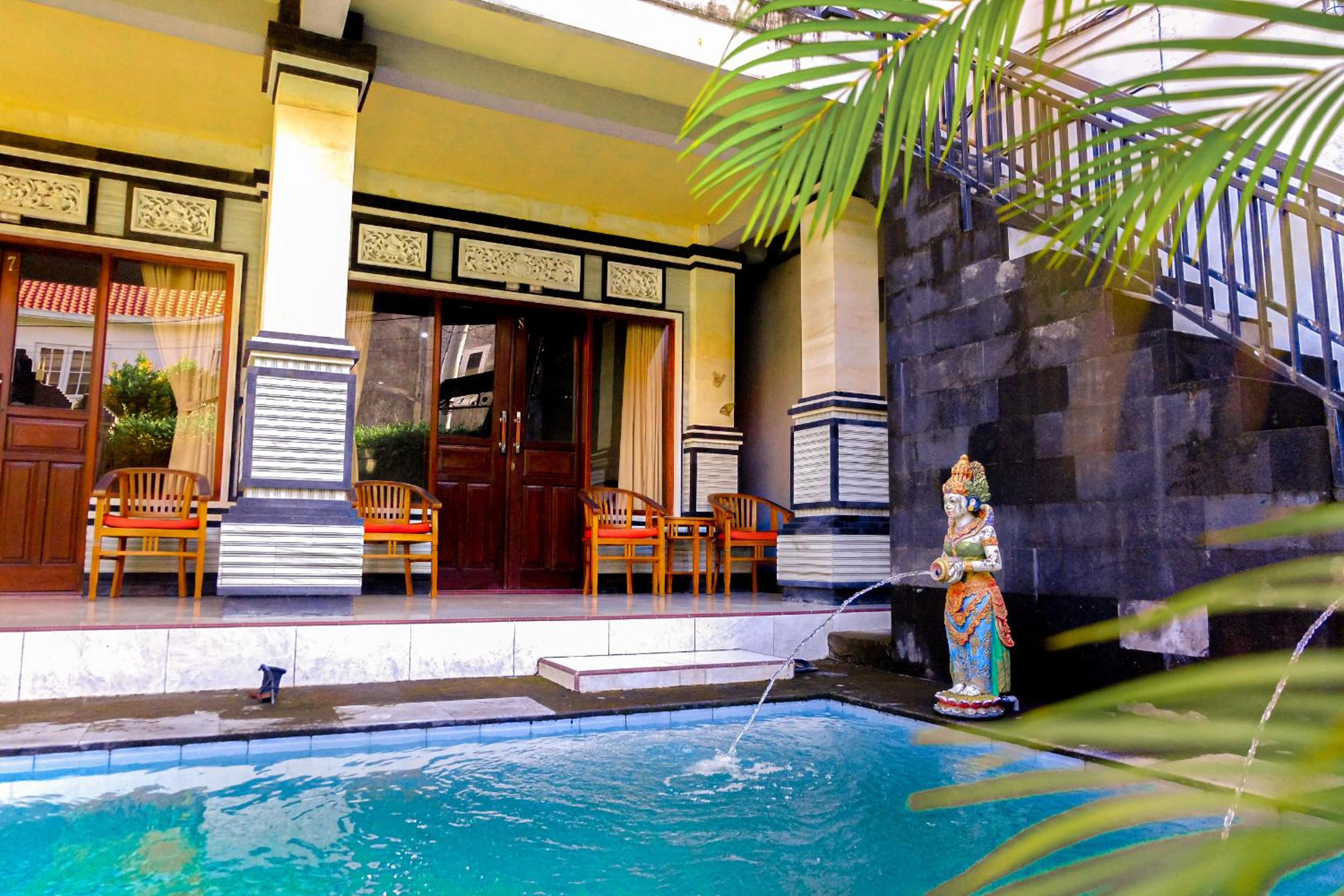 Adi Homestay
