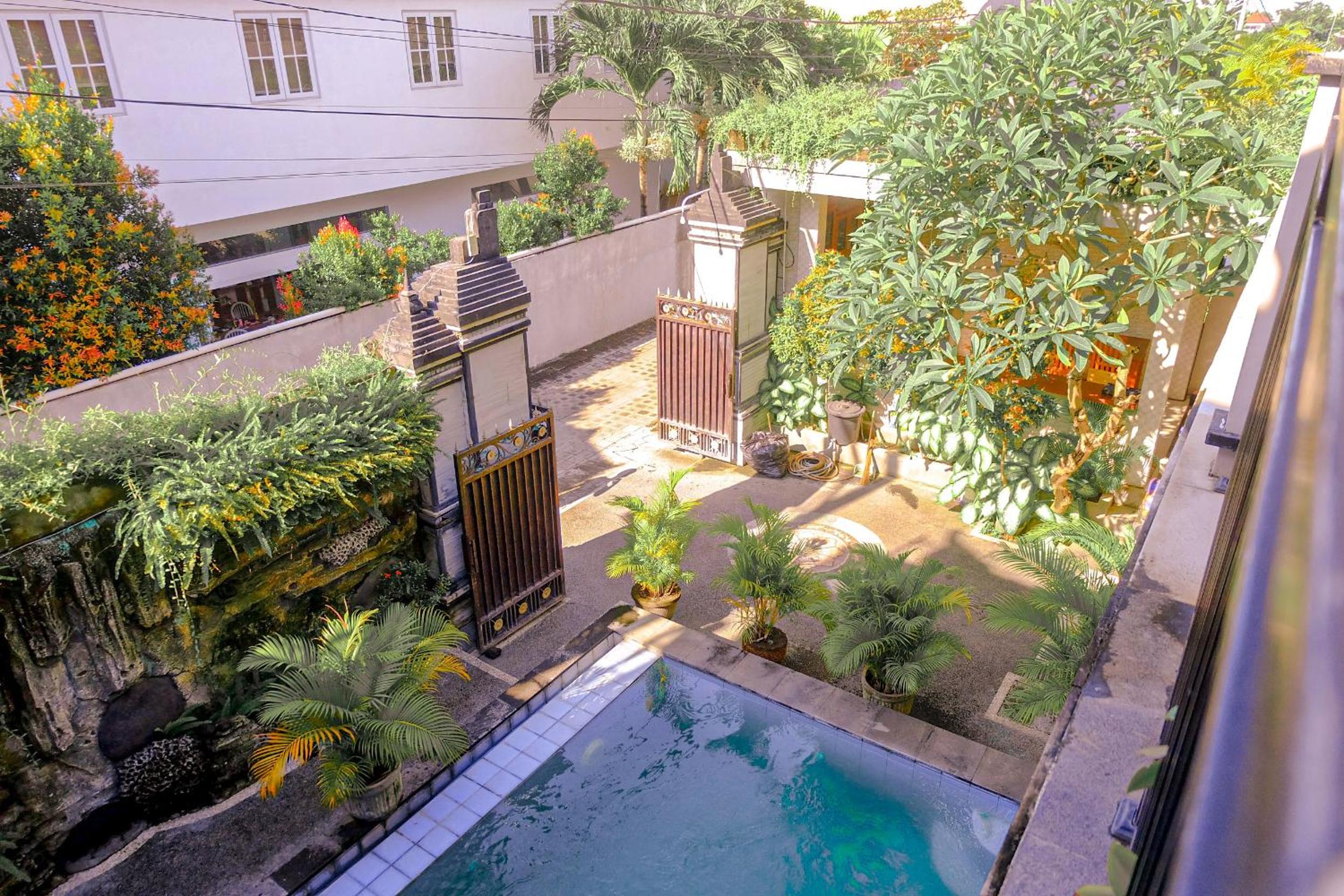 Adi Homestay