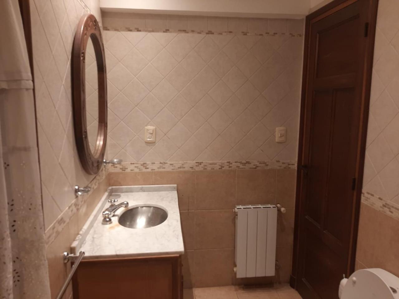 Casa frente al parque San Martín zona residencial