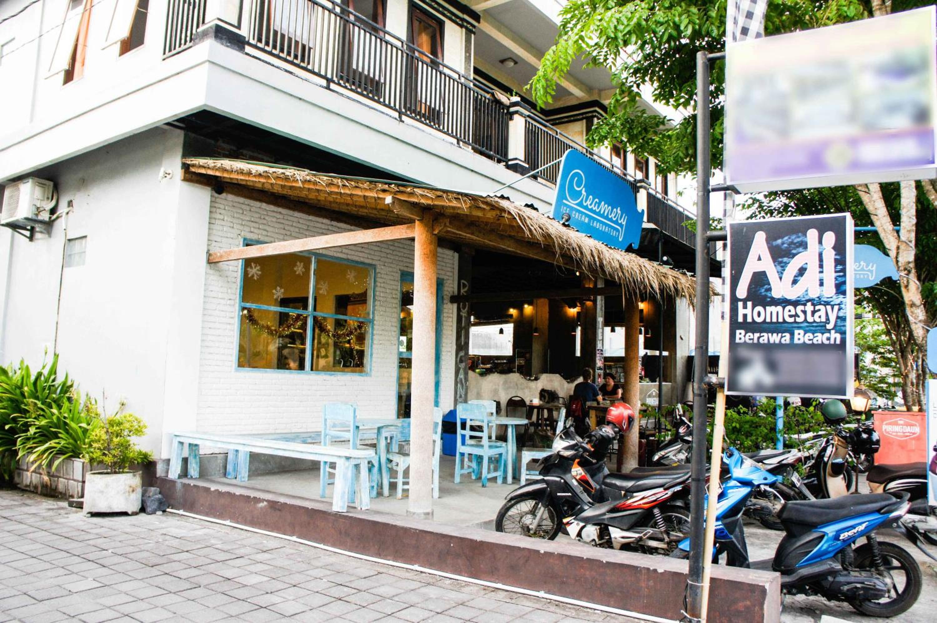 Adi Homestay