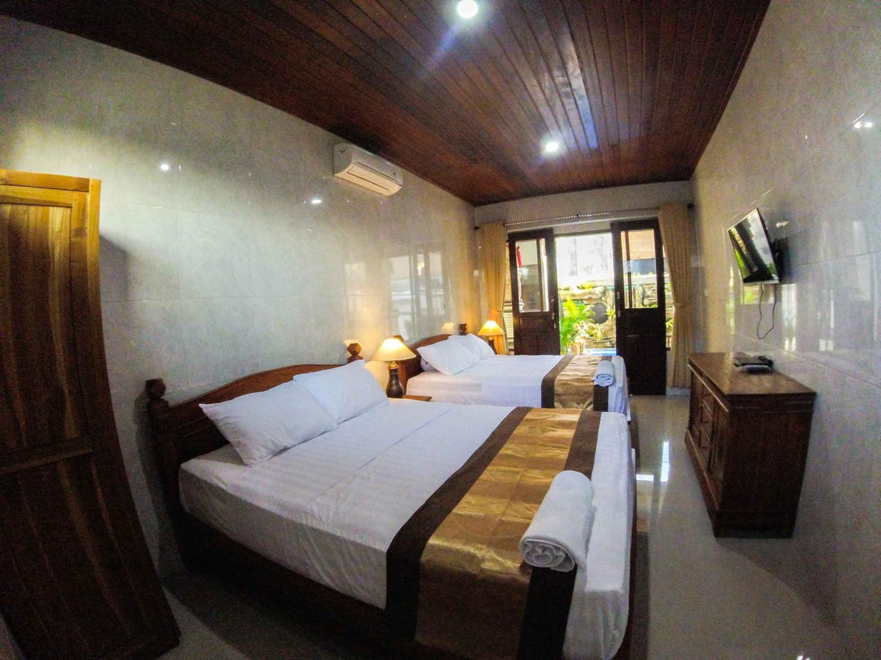 Adi Homestay