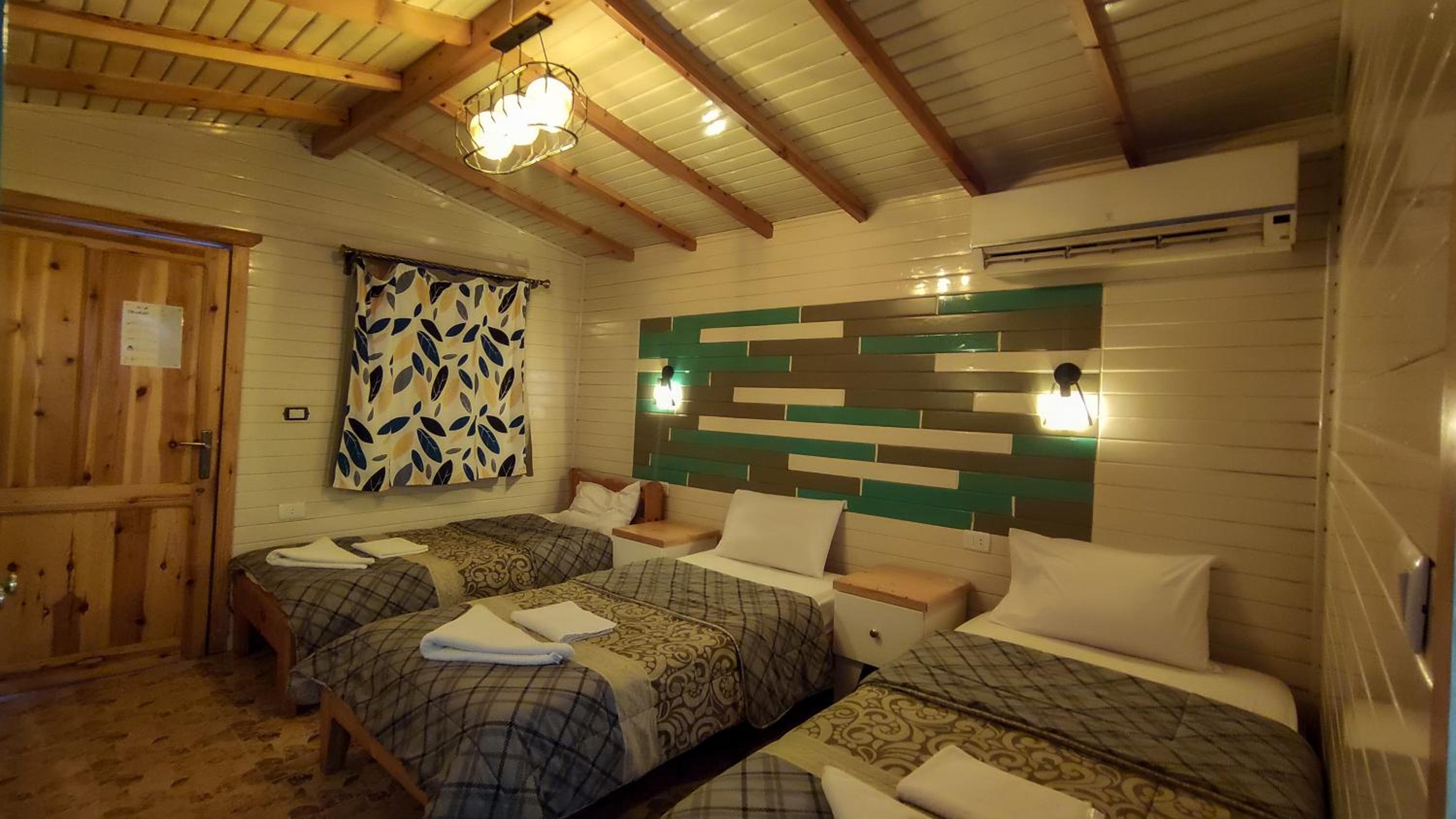 Shams Hotel & Dive Centre