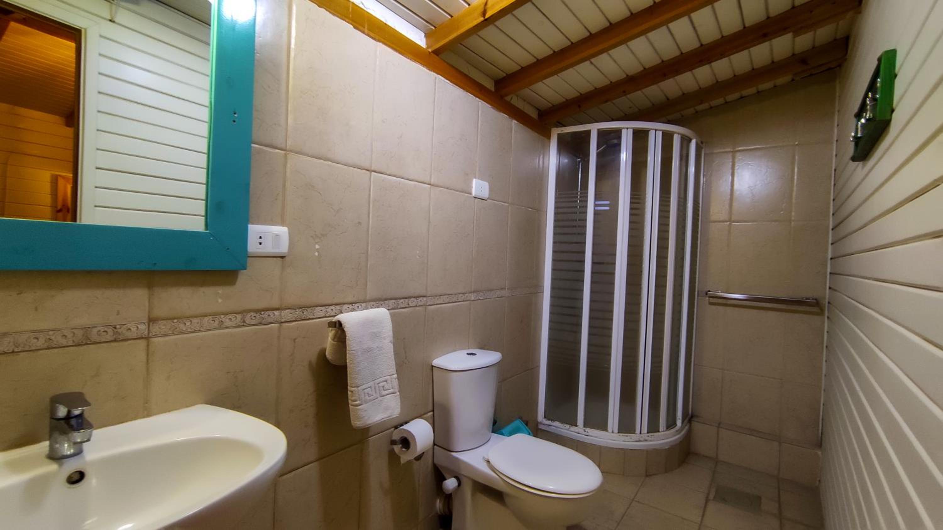 Shams Hotel & Dive Centre