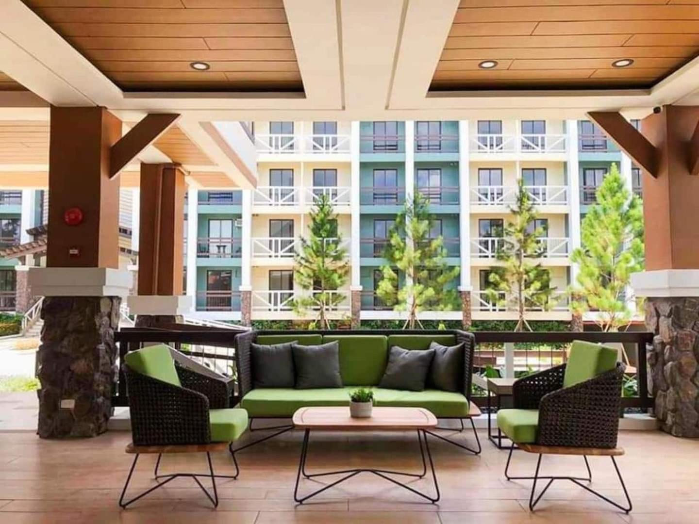 Cozy Condo at Pine Suites Tagaytay with WIFI Netflix & Pool, タガイタイ - 13
