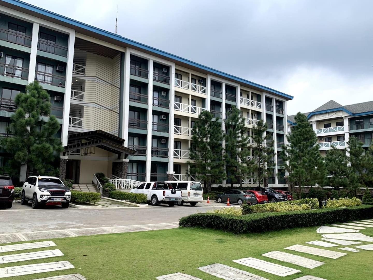 Cozy Condo at Pine Suites Tagaytay with WIFI Netflix & Pool, タガイタイ - 9
