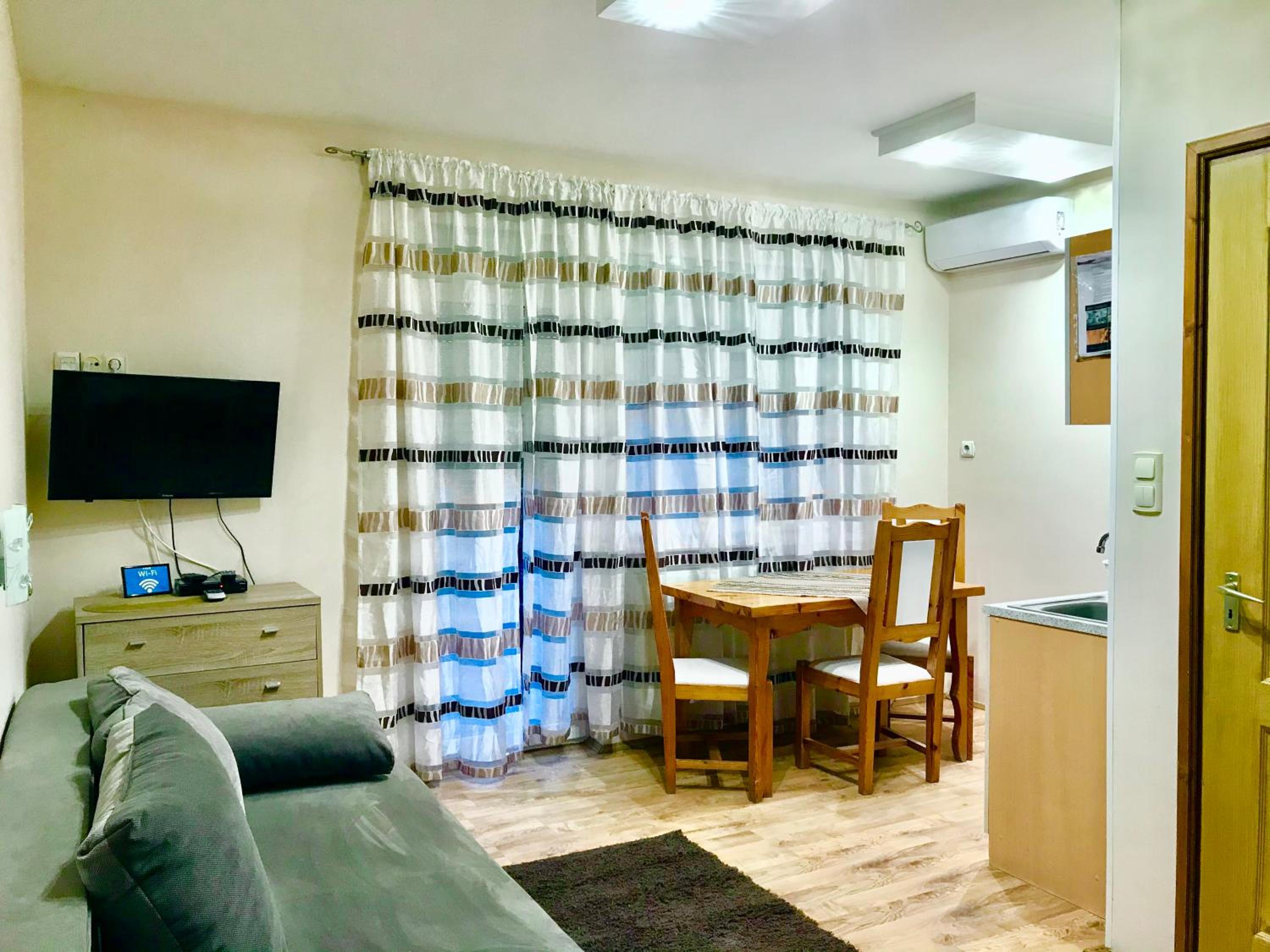 Barki Apartman view 2