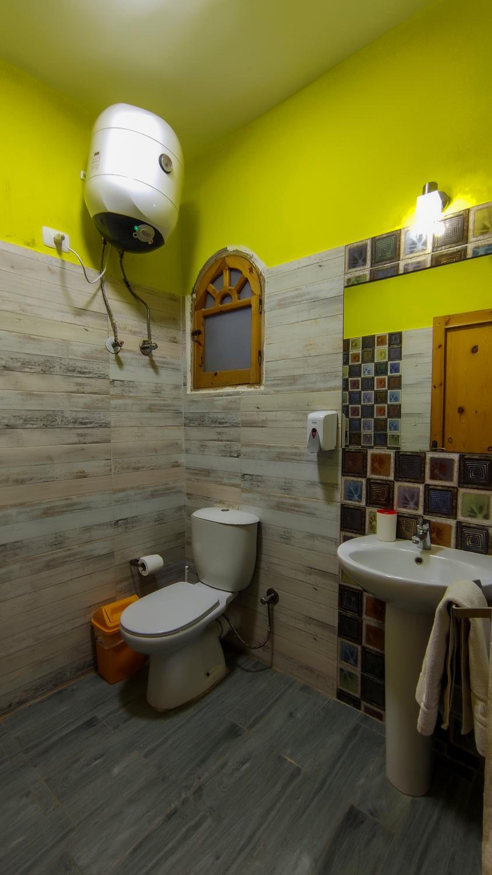 Shams Hotel & Dive Centre