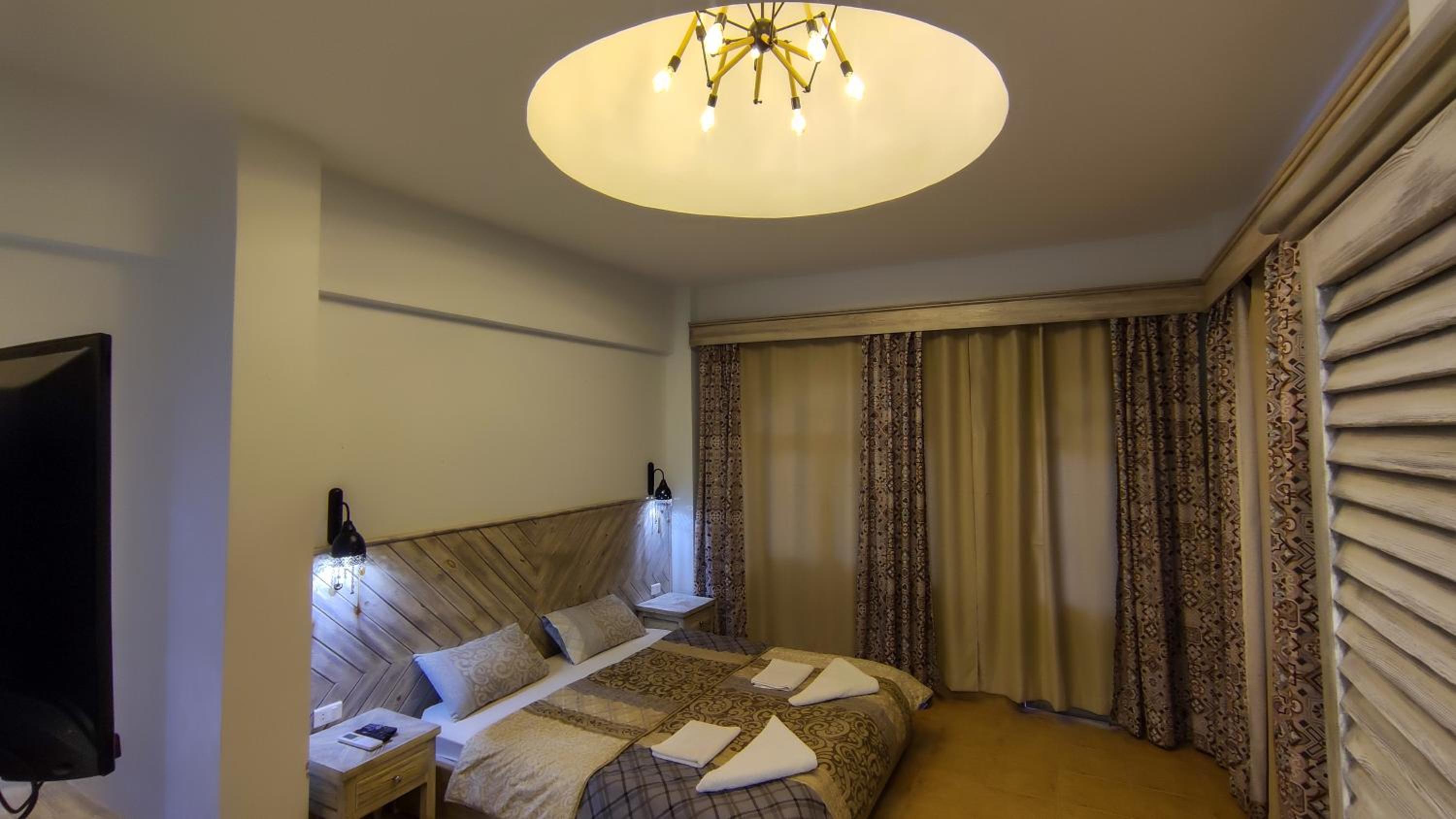 Shams Hotel & Dive Centre