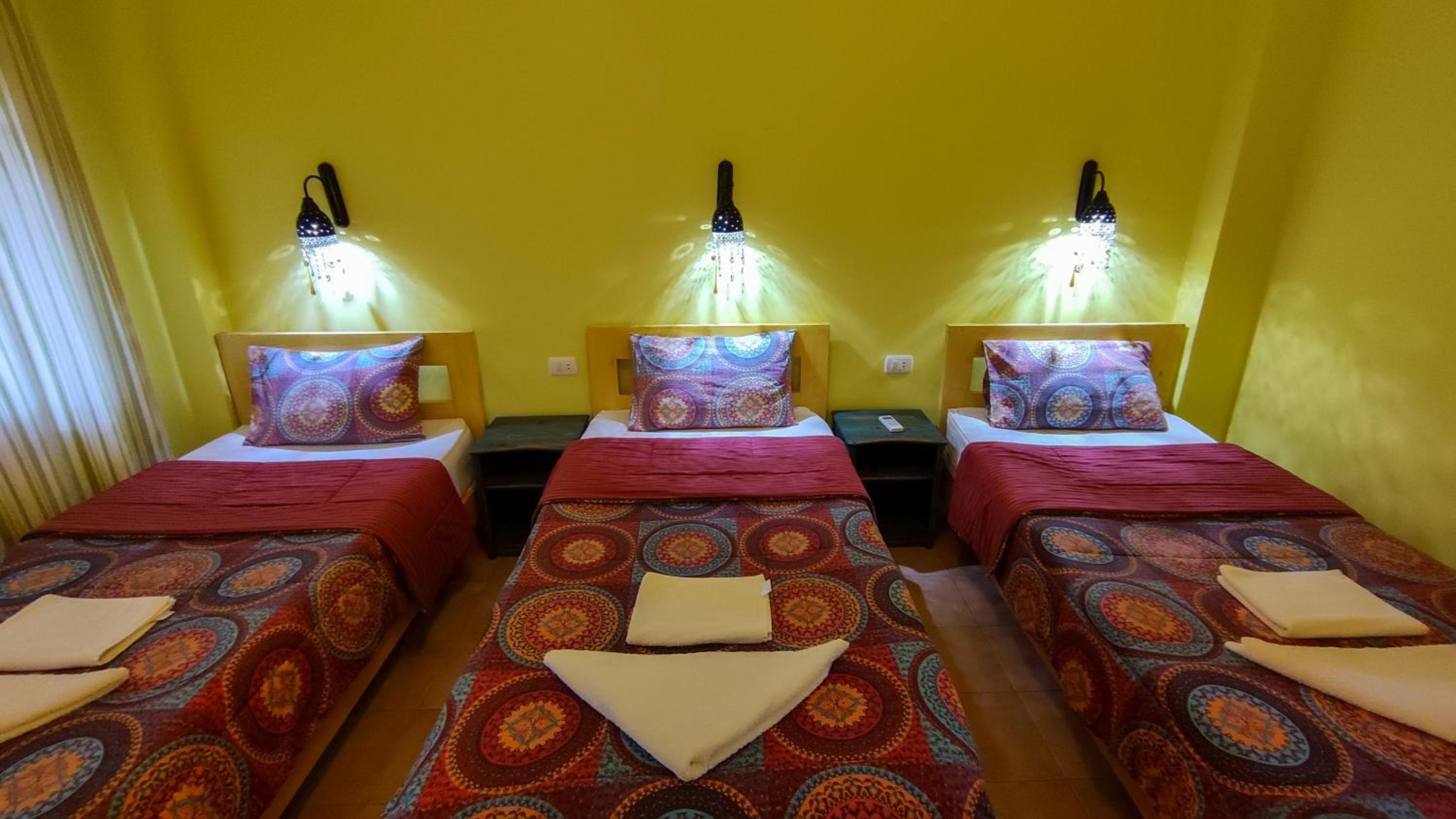 Shams Hotel & Dive Centre