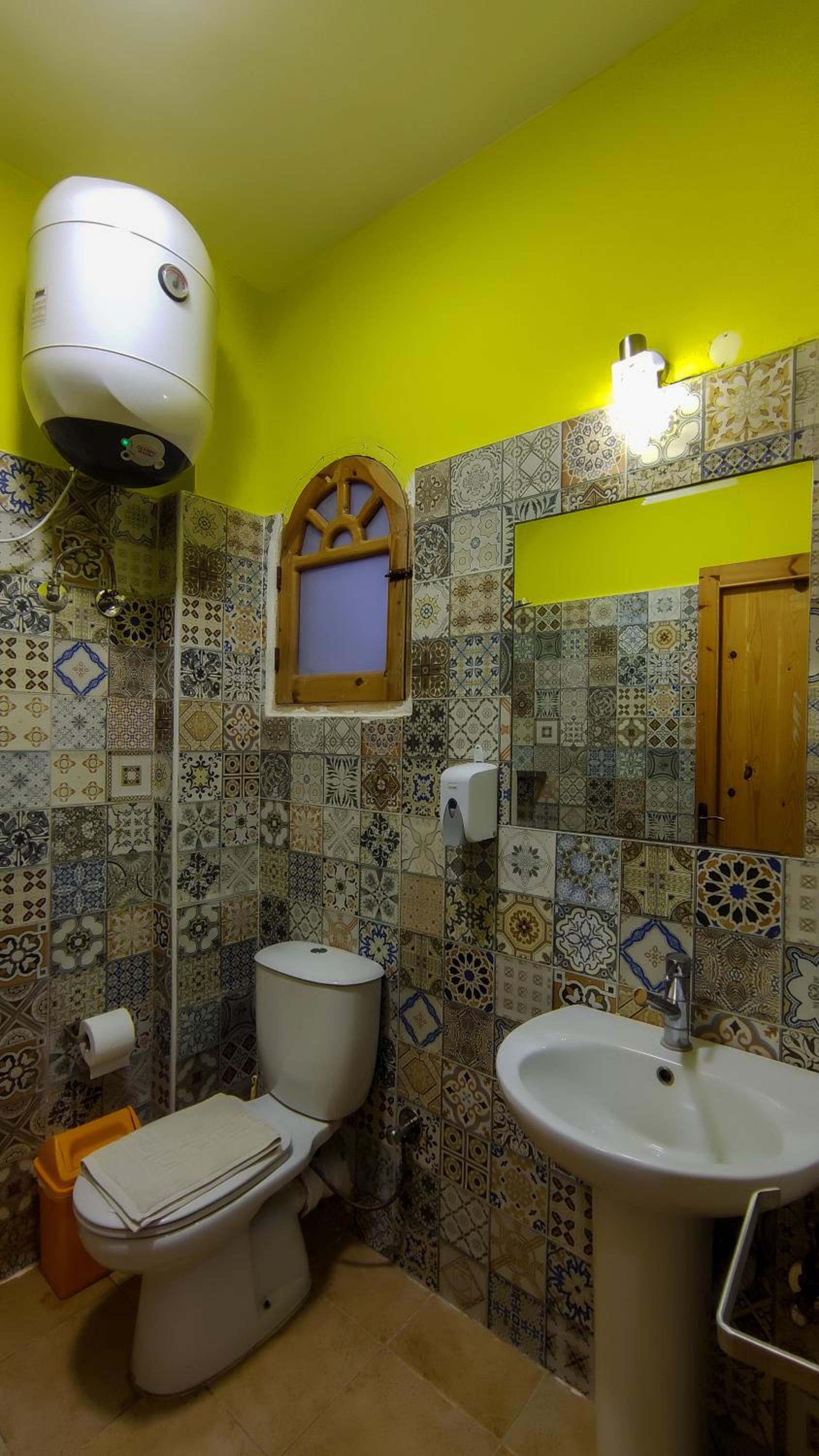Shams Hotel & Dive Centre