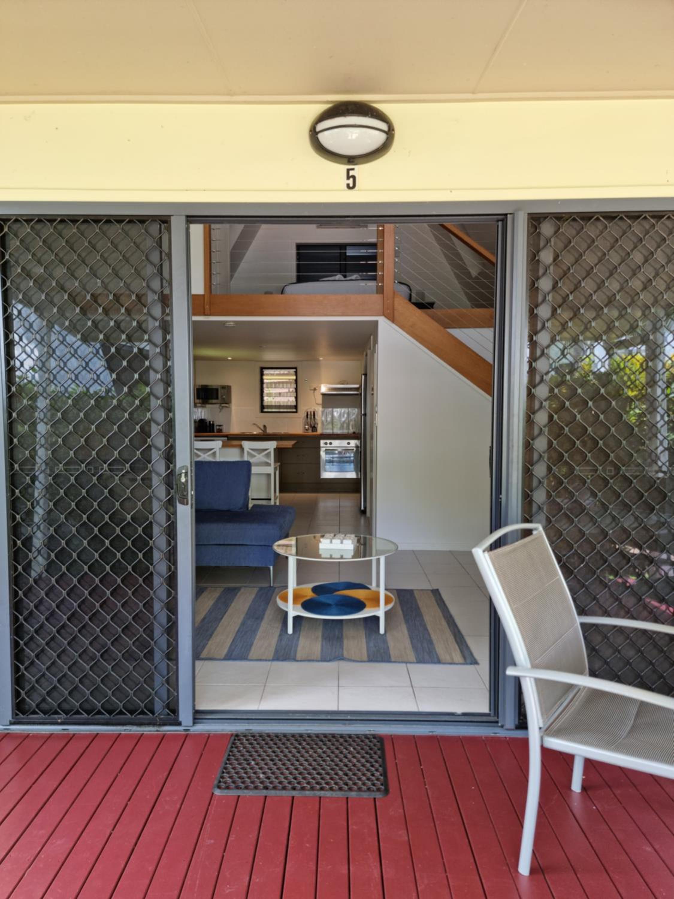 Canopy 5 Chalet