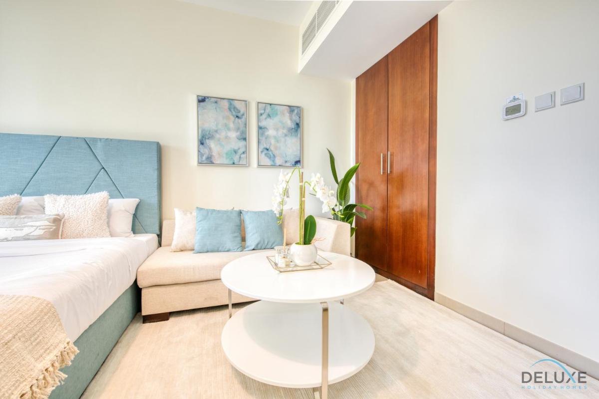 Exquisite Studio at Standpoint Tower Downtown Dubai by Deluxe Holiday Homes