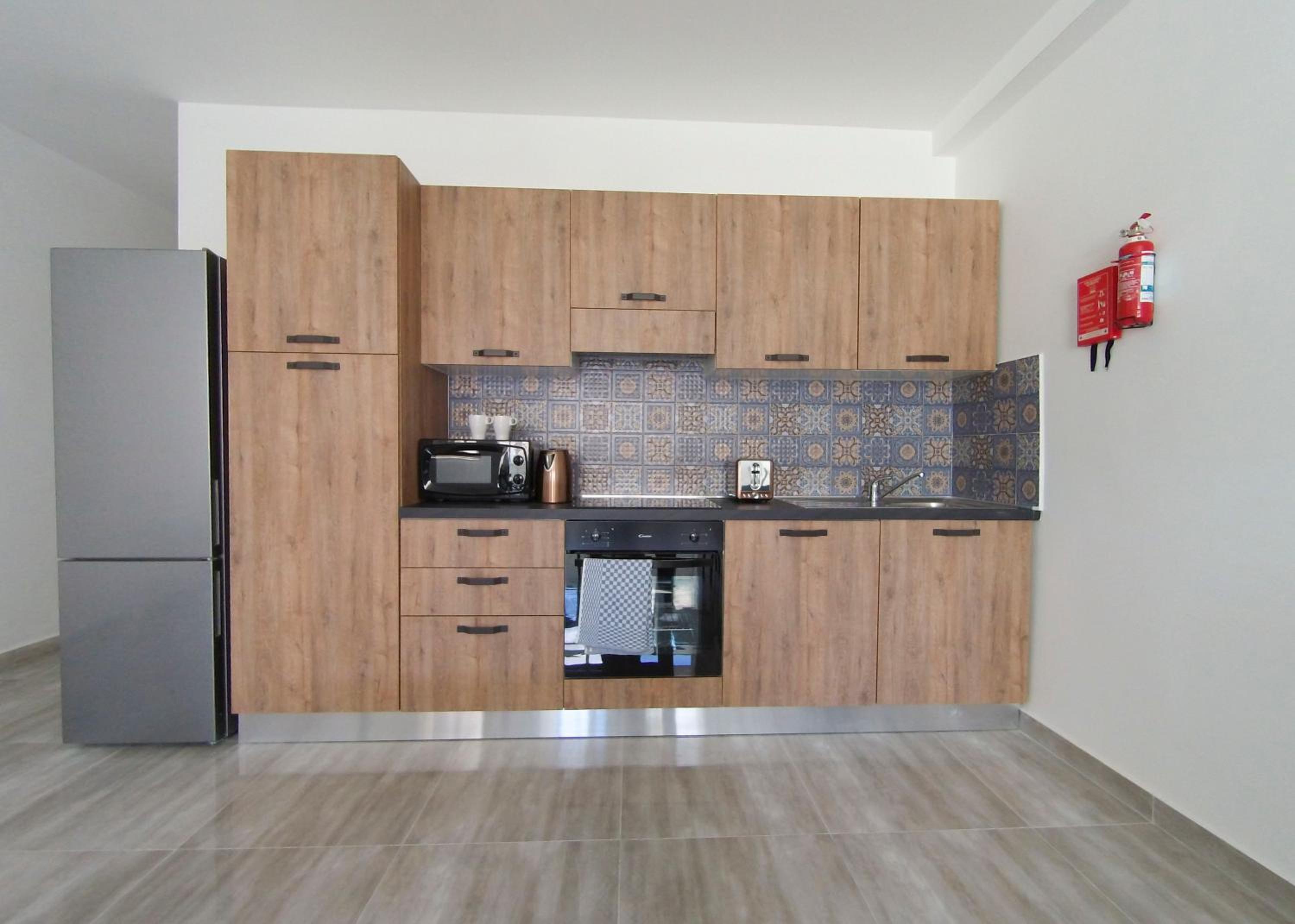 F7 Modern and Bright Apartment in Malta view 3