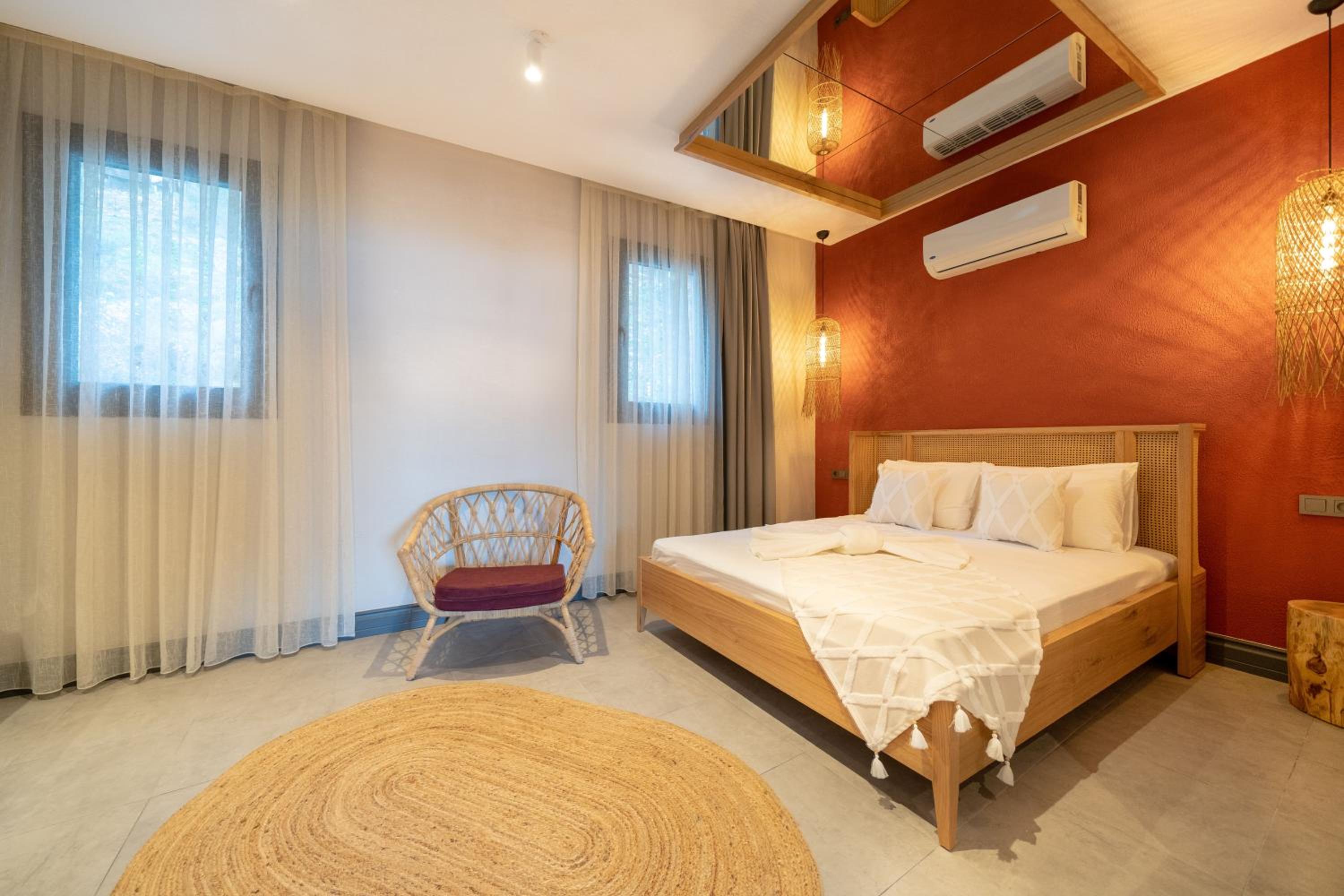 Reddoors Suites Deniz Manzaralı - Image 29