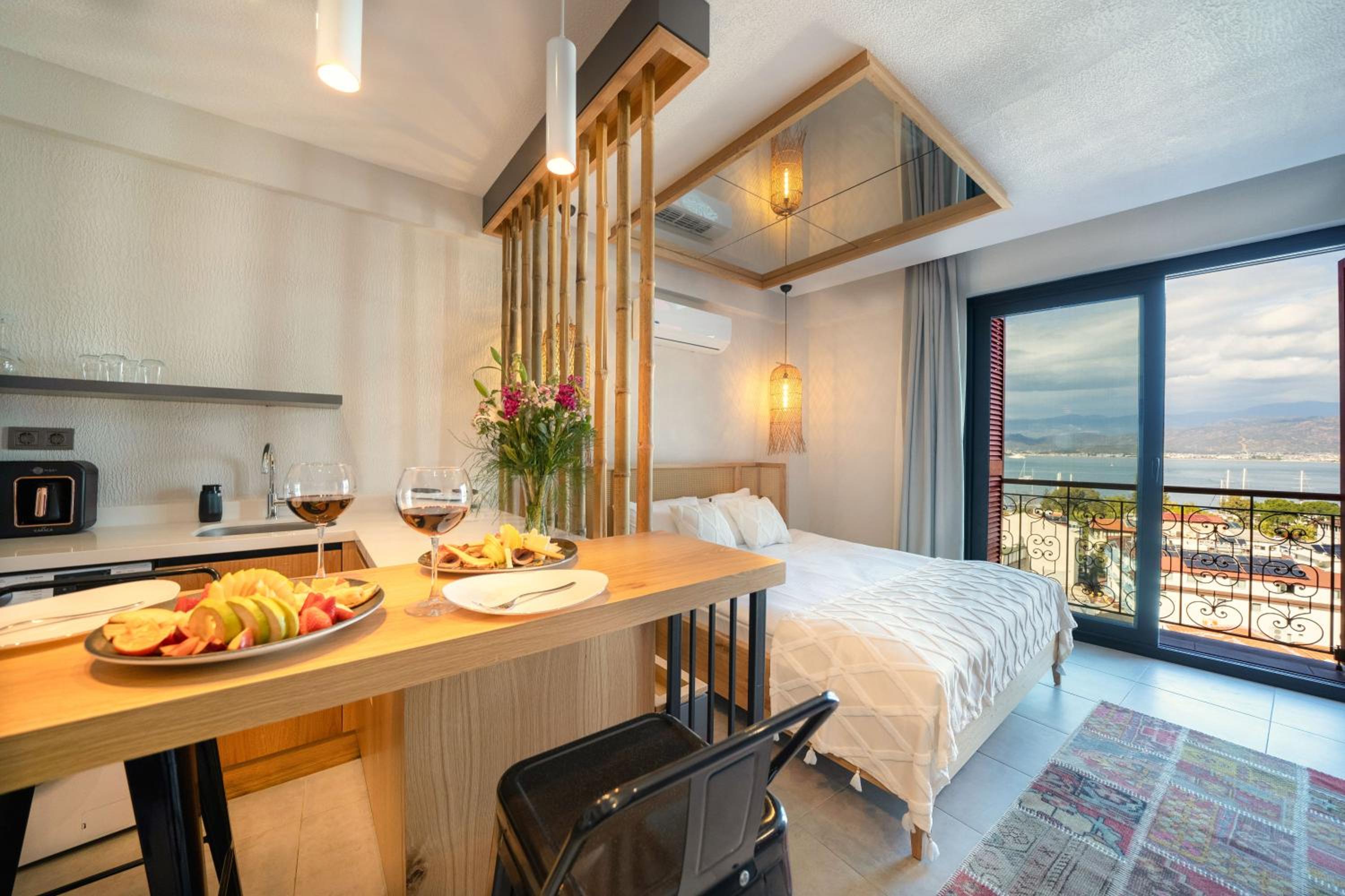Reddoors Suites Deniz Manzaralı - Image 56