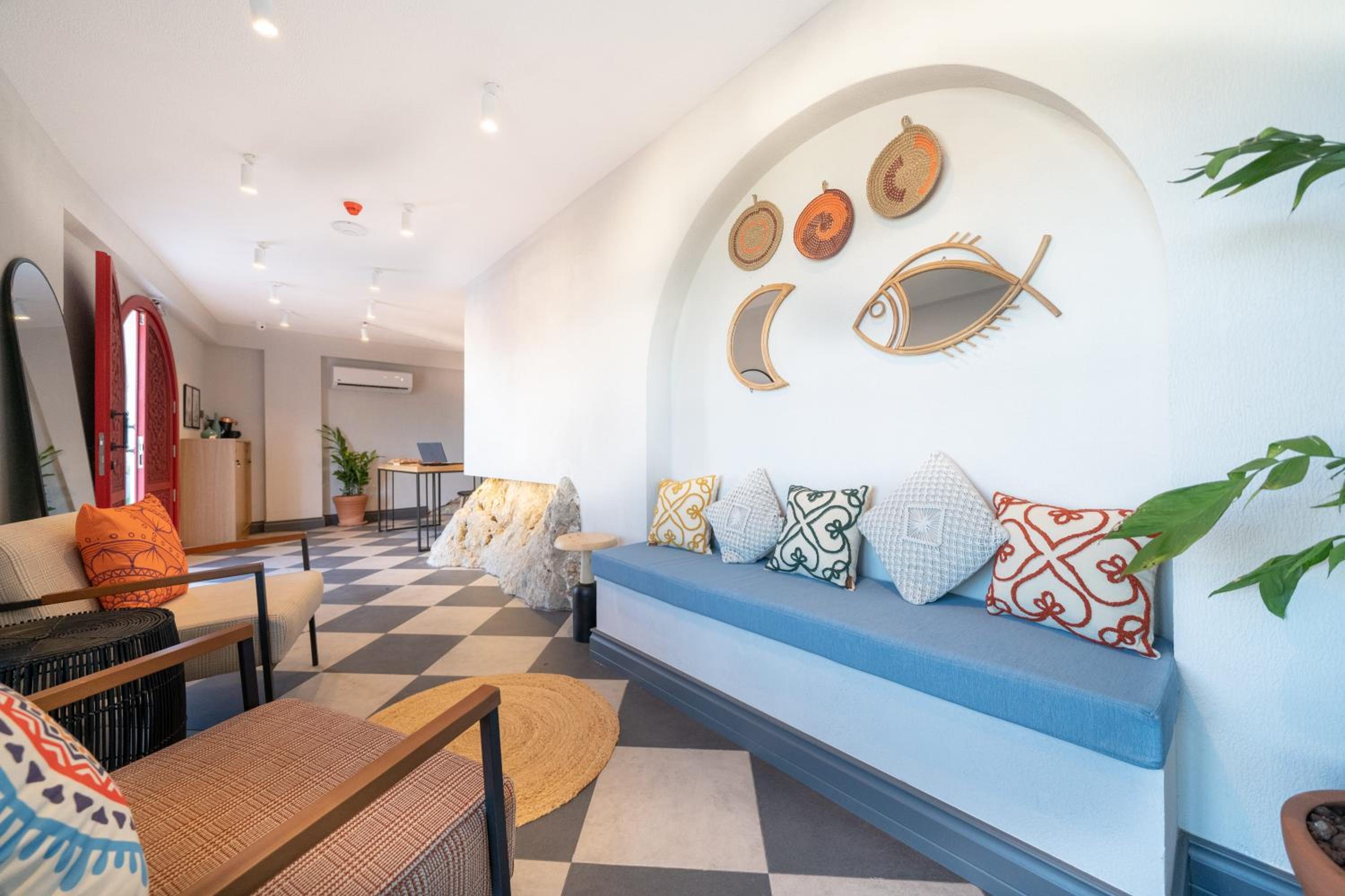 Reddoors Suites Deniz Manzaralı - Image 20