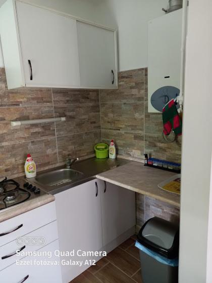 Írisz Apartman
